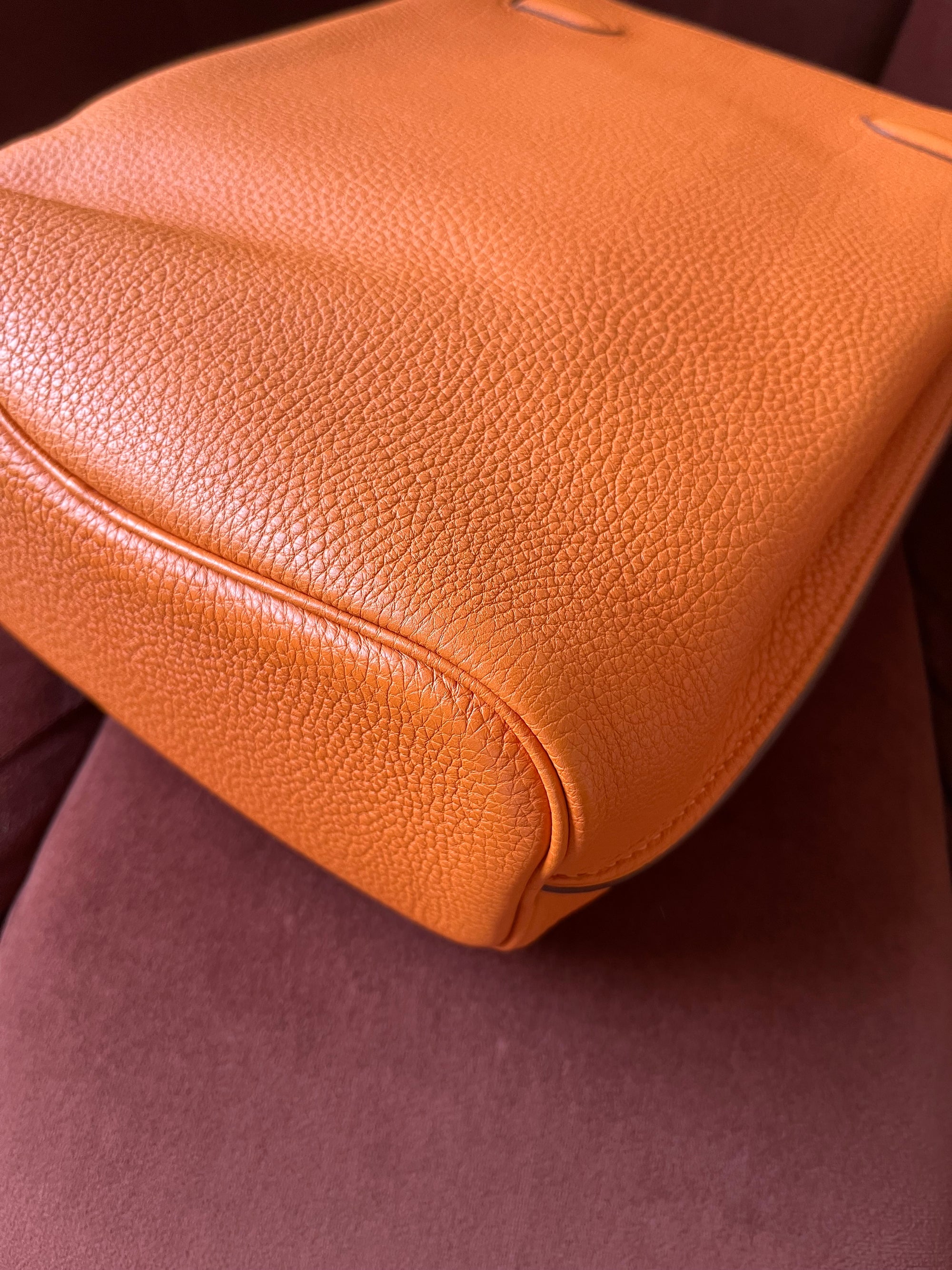 Hermès So Kelly 22 In Orange Togo (2008)
