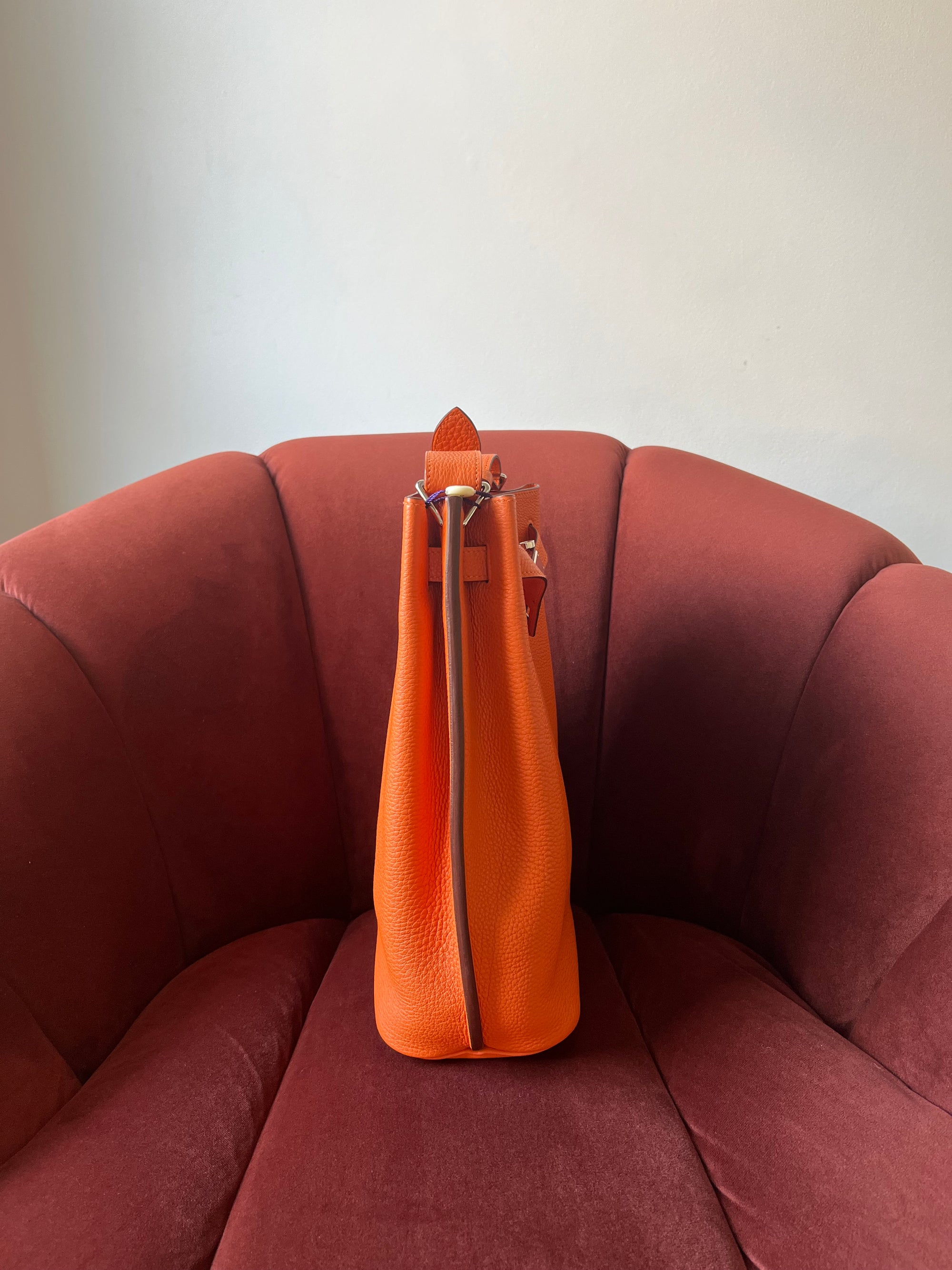 Hermès So Kelly 22 In Orange Togo (2008)