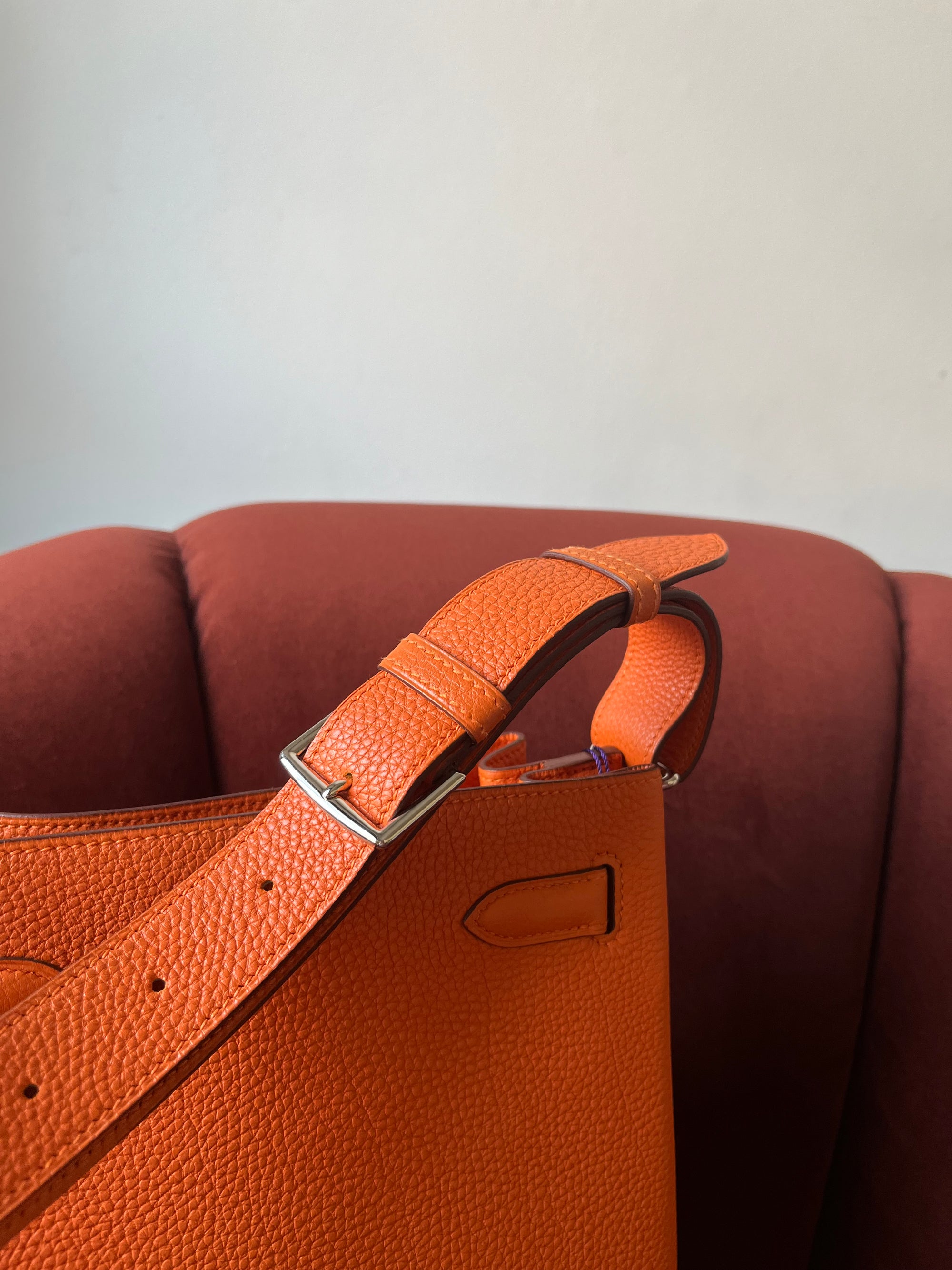 Hermès So Kelly 22 In Orange Togo (2008)