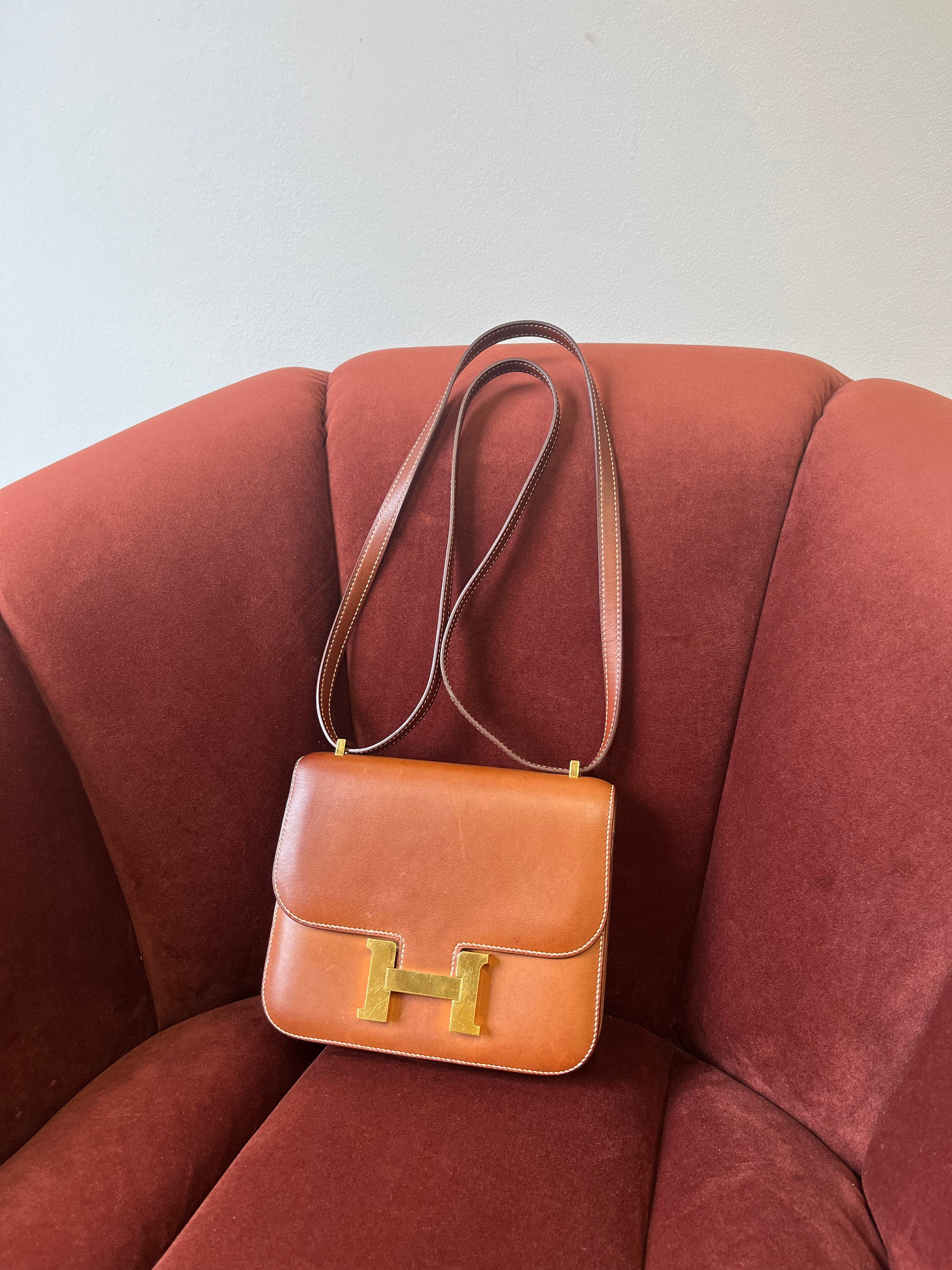 Hermès Constance 18 In Fauve Barenia (2019)