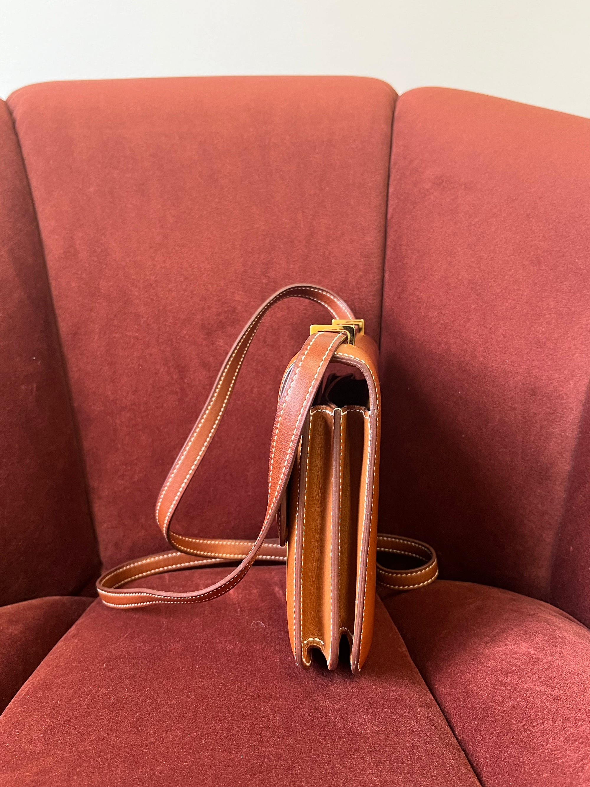 Hermès Constance 18 In Fauve Barenia (2019)