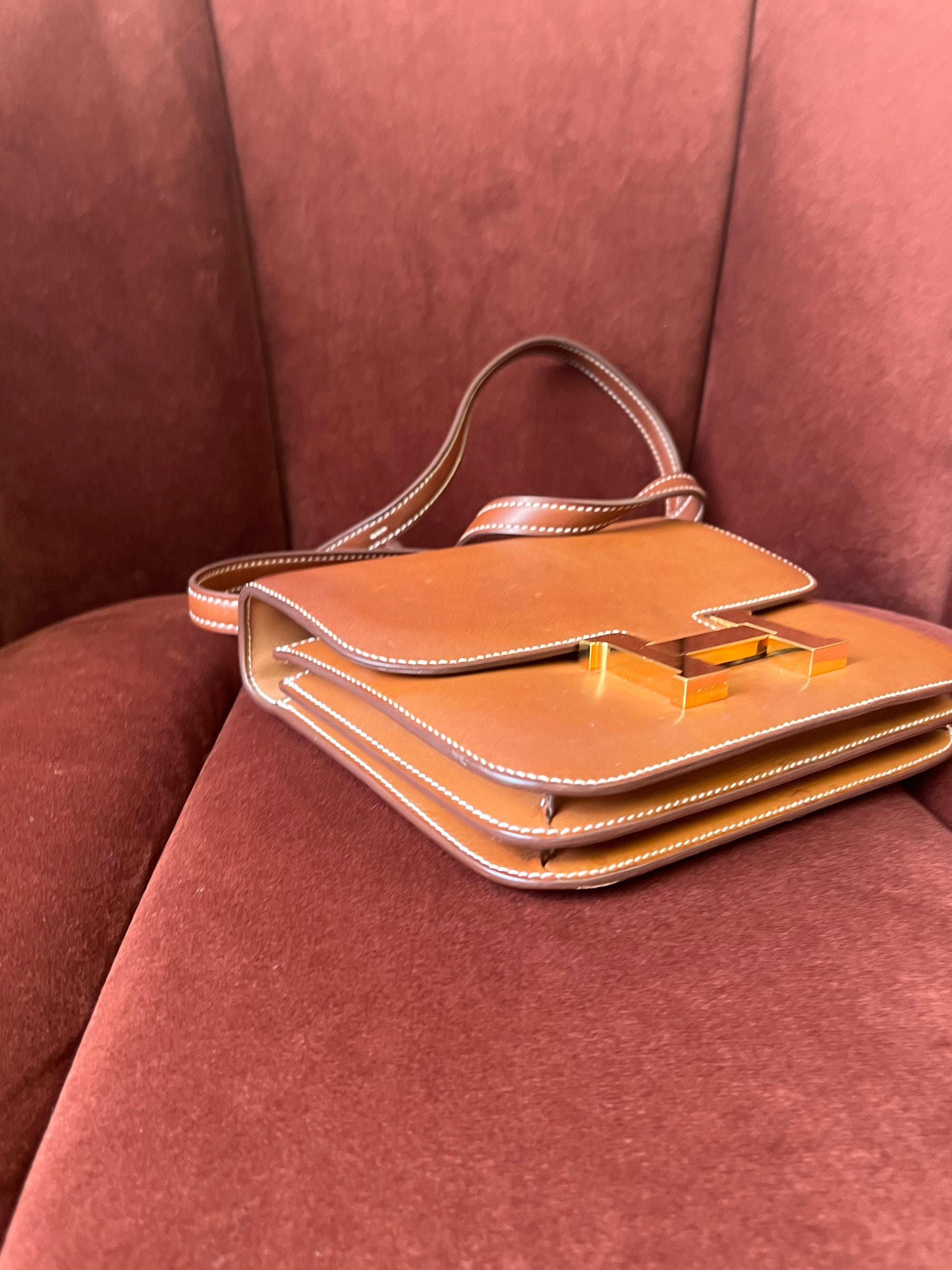 Hermès Constance 18 In Fauve Barenia (2019)