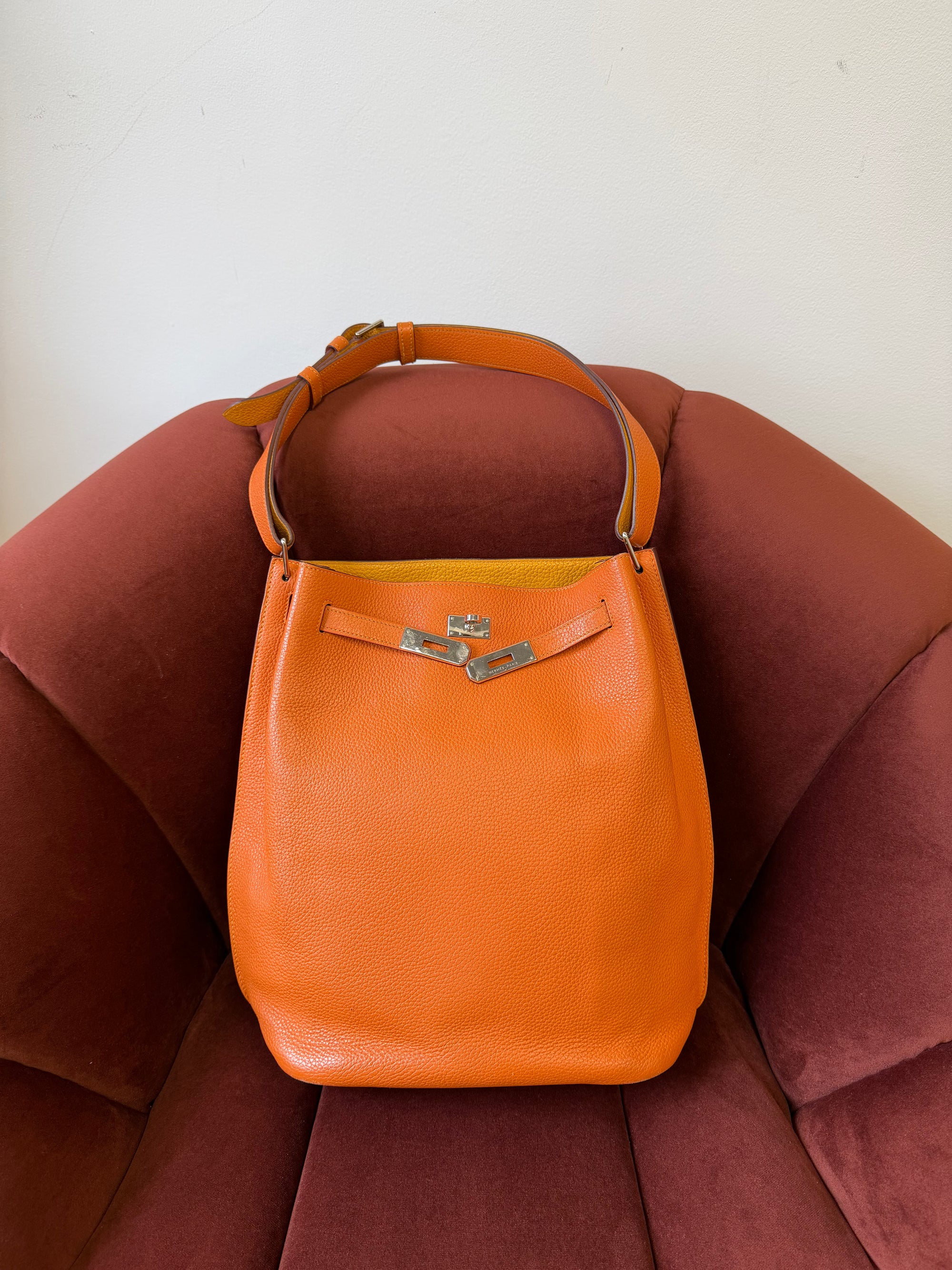 Hermès So Kelly 26 Verso In Orange/Yellow Togo (2012)