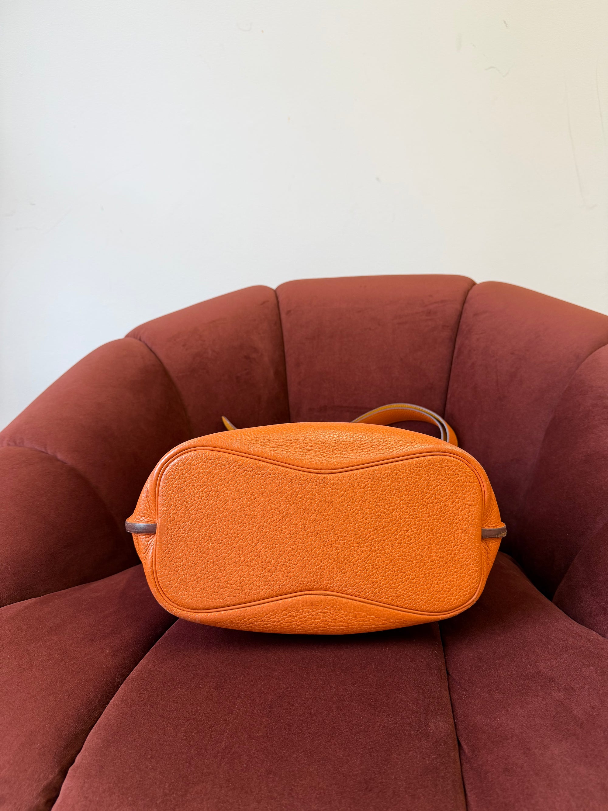 Hermès So Kelly 26 Verso In Orange/Yellow Togo (2012)