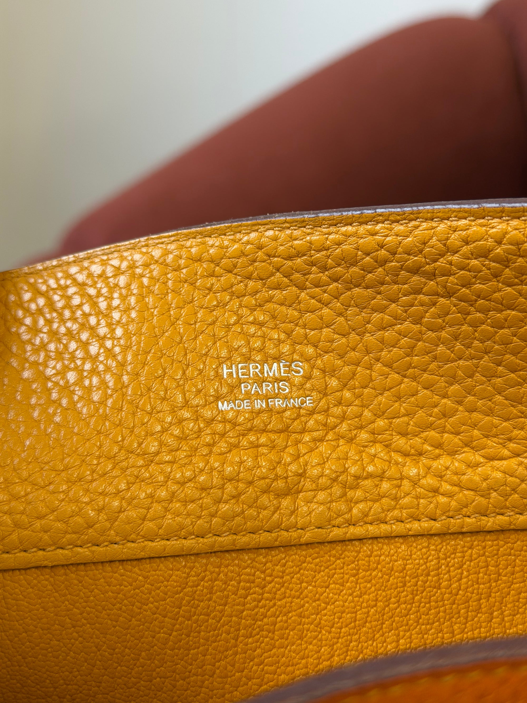 Hermès So Kelly 26 Verso In Orange/Yellow Togo (2012)