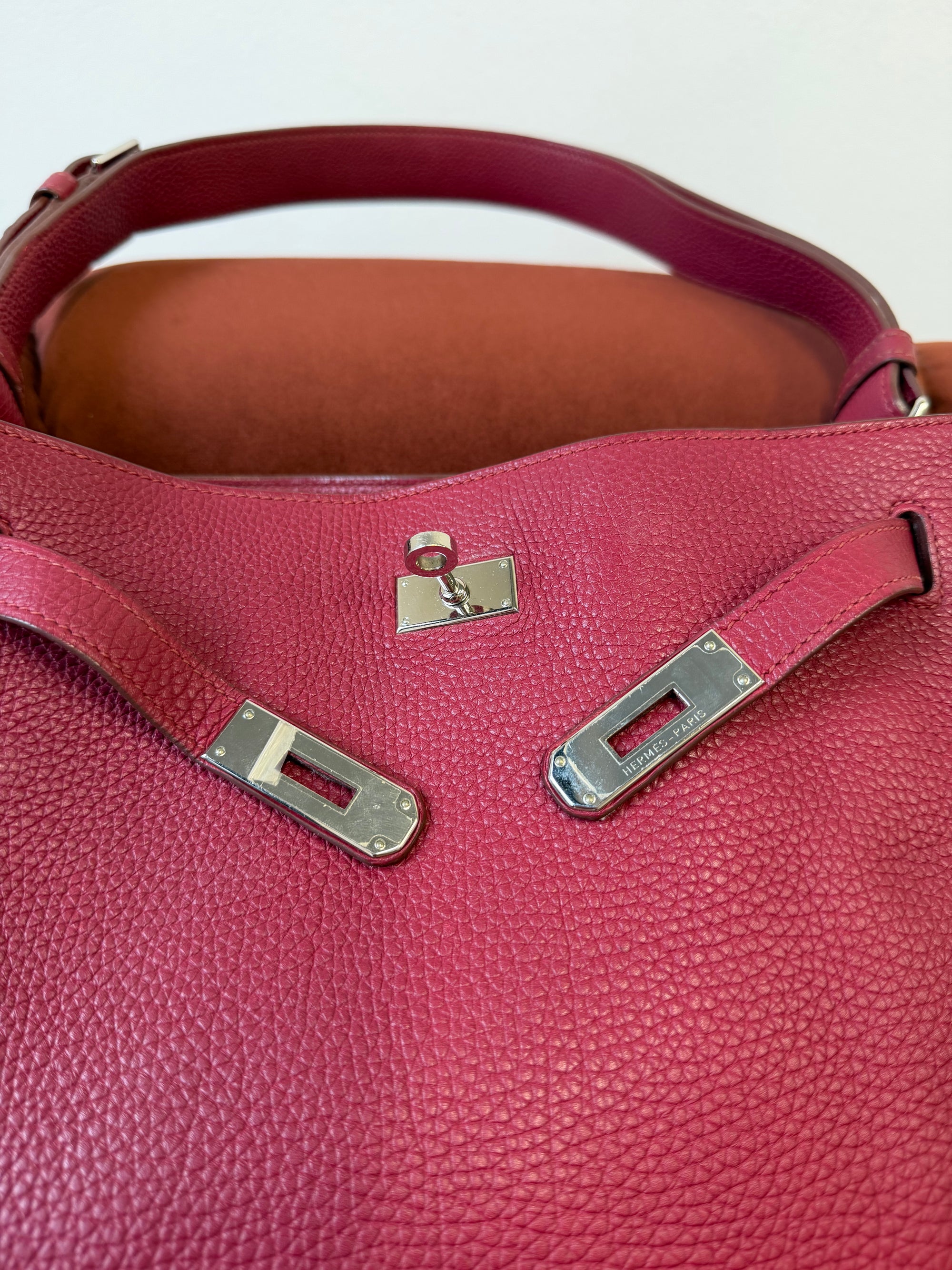 Hermès So Kelly 26 In Rubis Togo (2013)