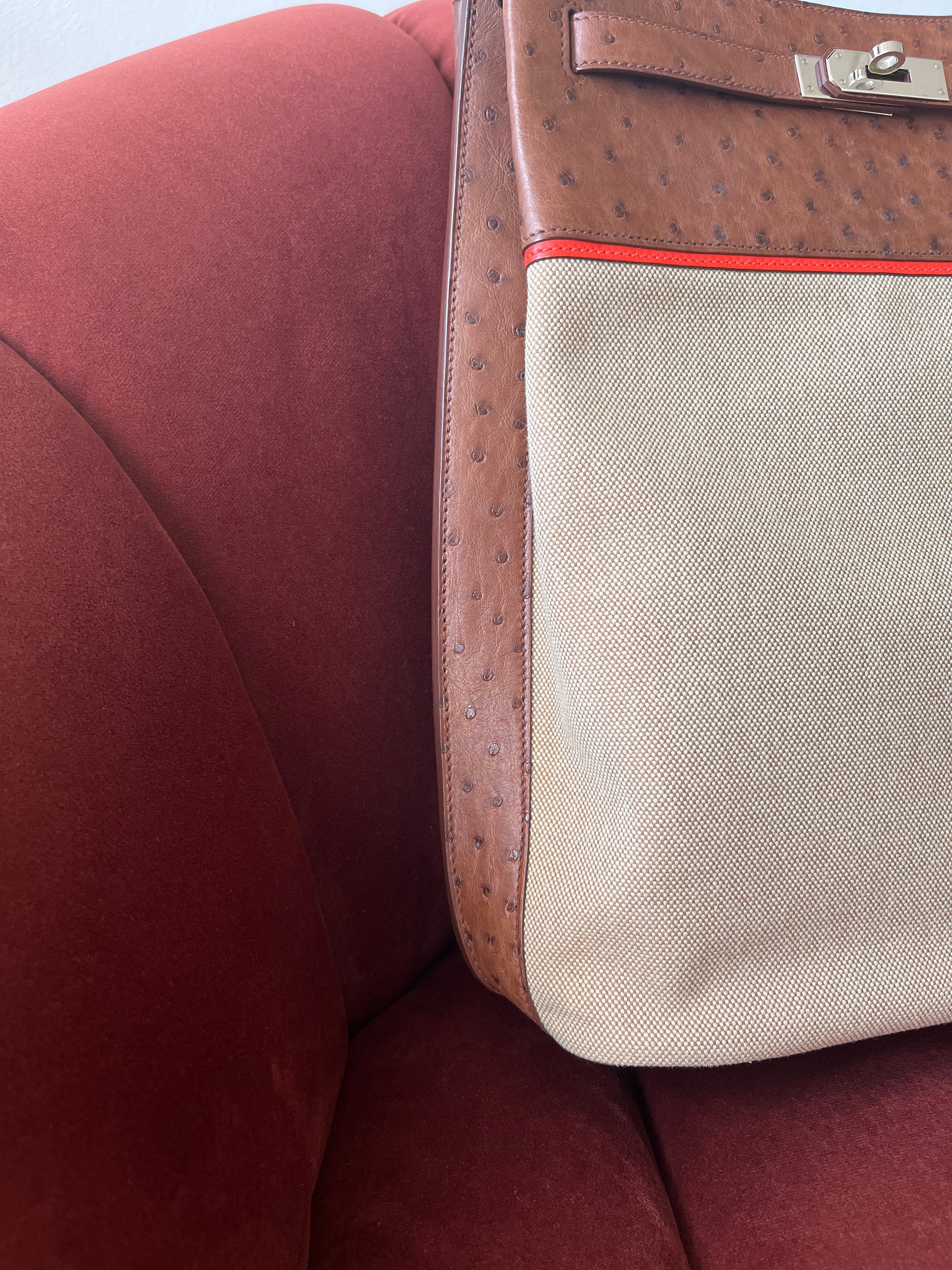 Hermès Limited Edition So Kelly 26 In Étrusque Ostrich &amp; Toile (2012)