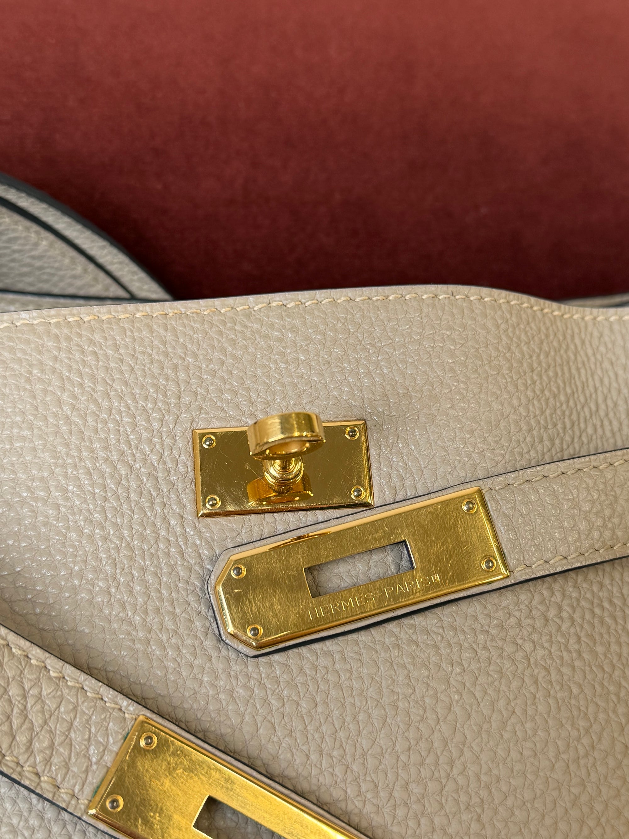 Hermès So Kelly 26 In Gris Tourterelle Togo (2008)