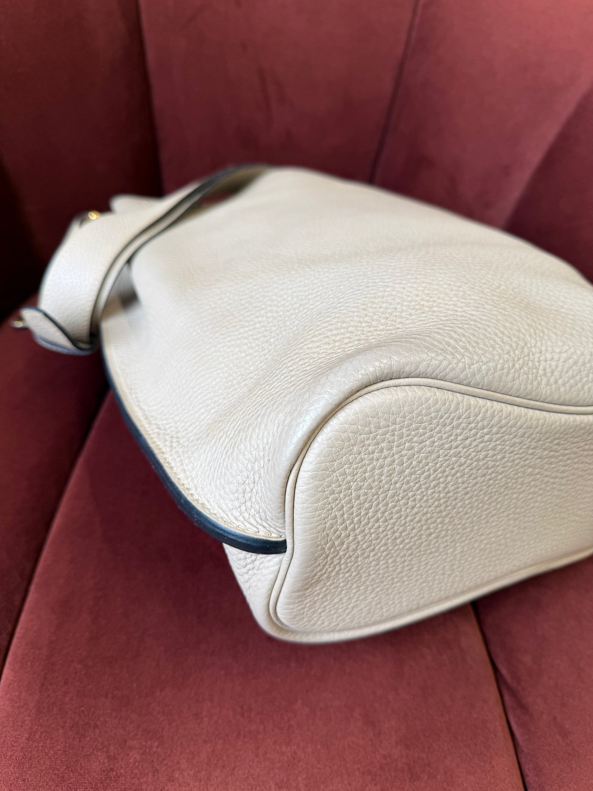 Hermès So Kelly 26 In Gris Tourterelle Togo (2008)