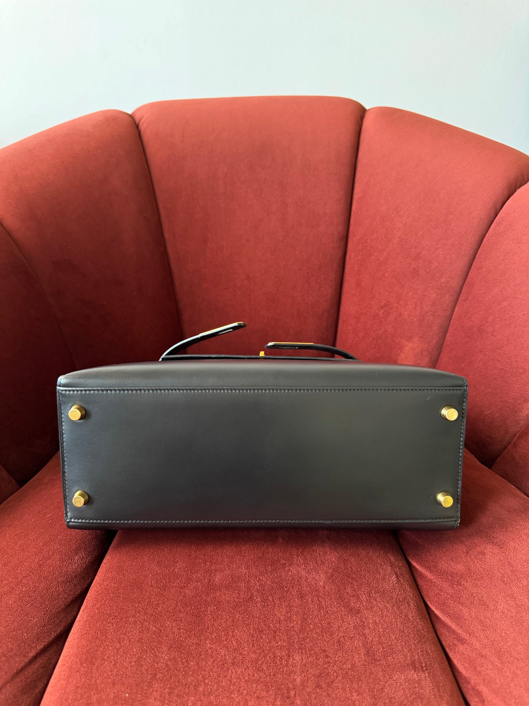 Hermès Kelly 28 Sellier In Black Box Calf (1996)