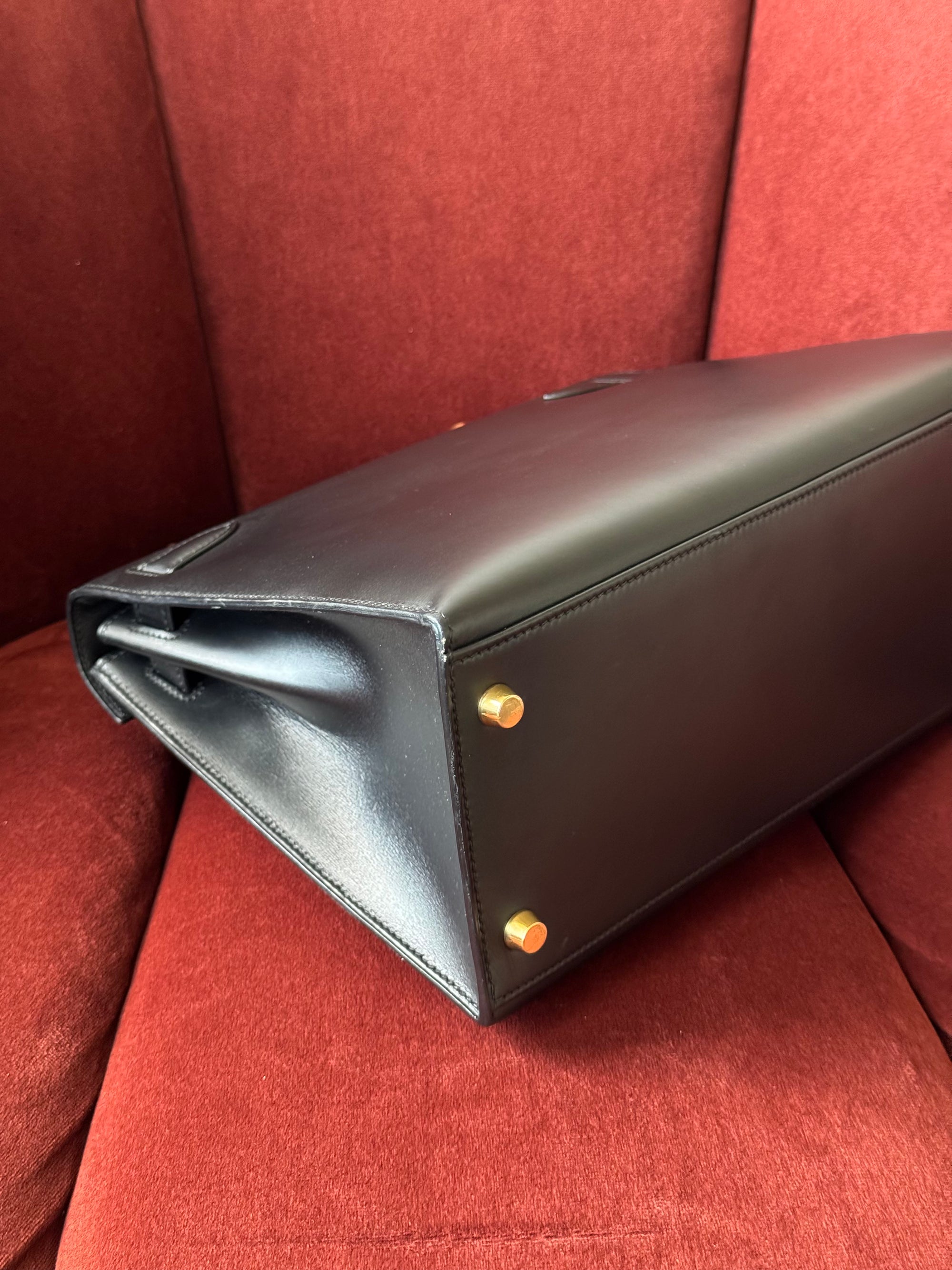 Hermès Kelly 28 Sellier In Black Box Calf (1996)