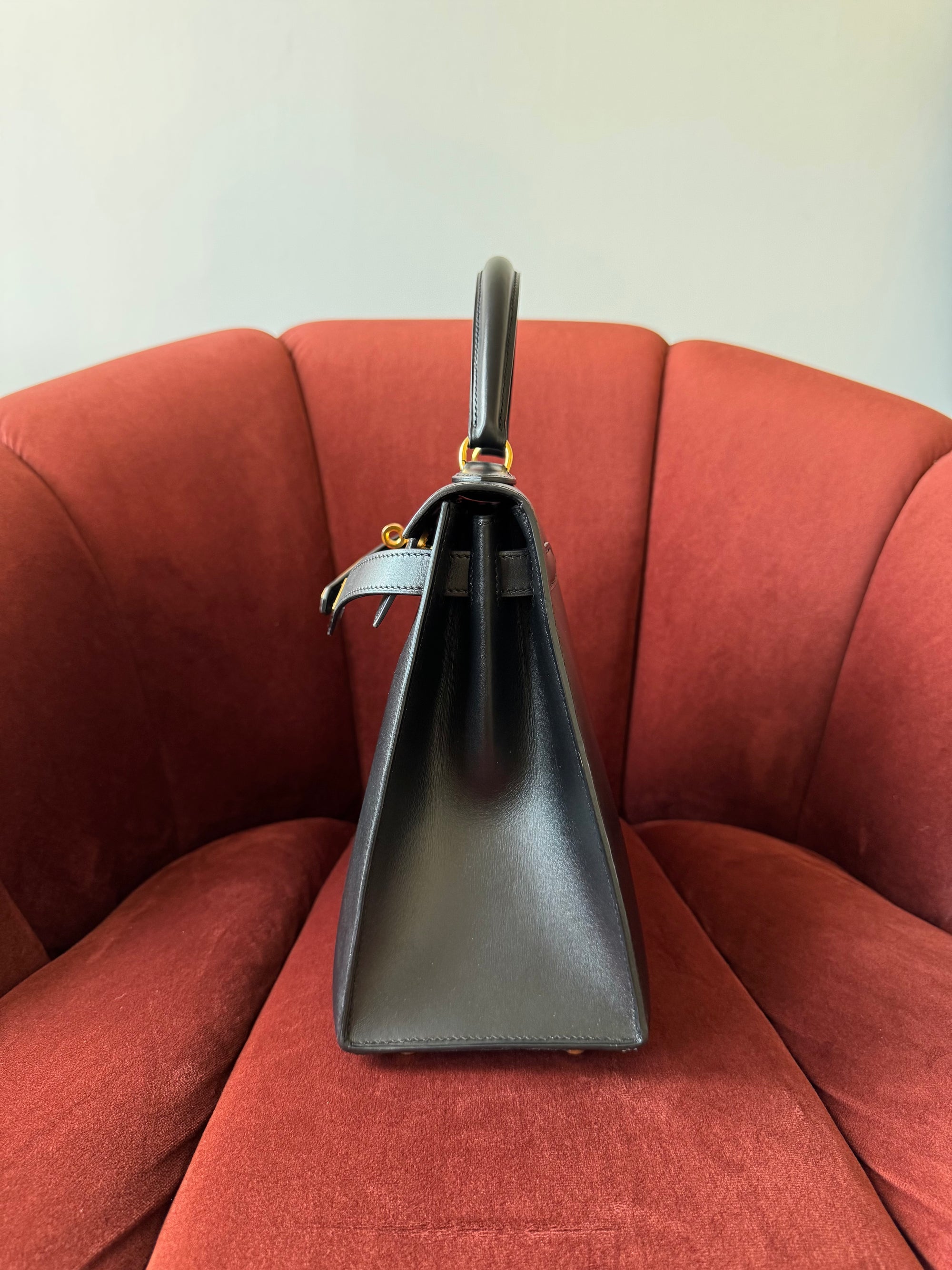 Hermès Kelly 28 Sellier In Black Box Calf (1996)