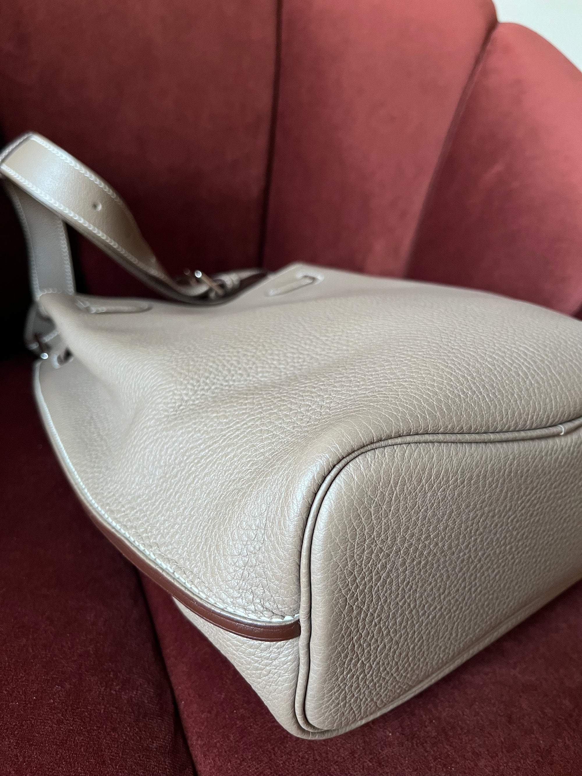 Hermès So Kelly 22 In Etoupe Togo (2009)