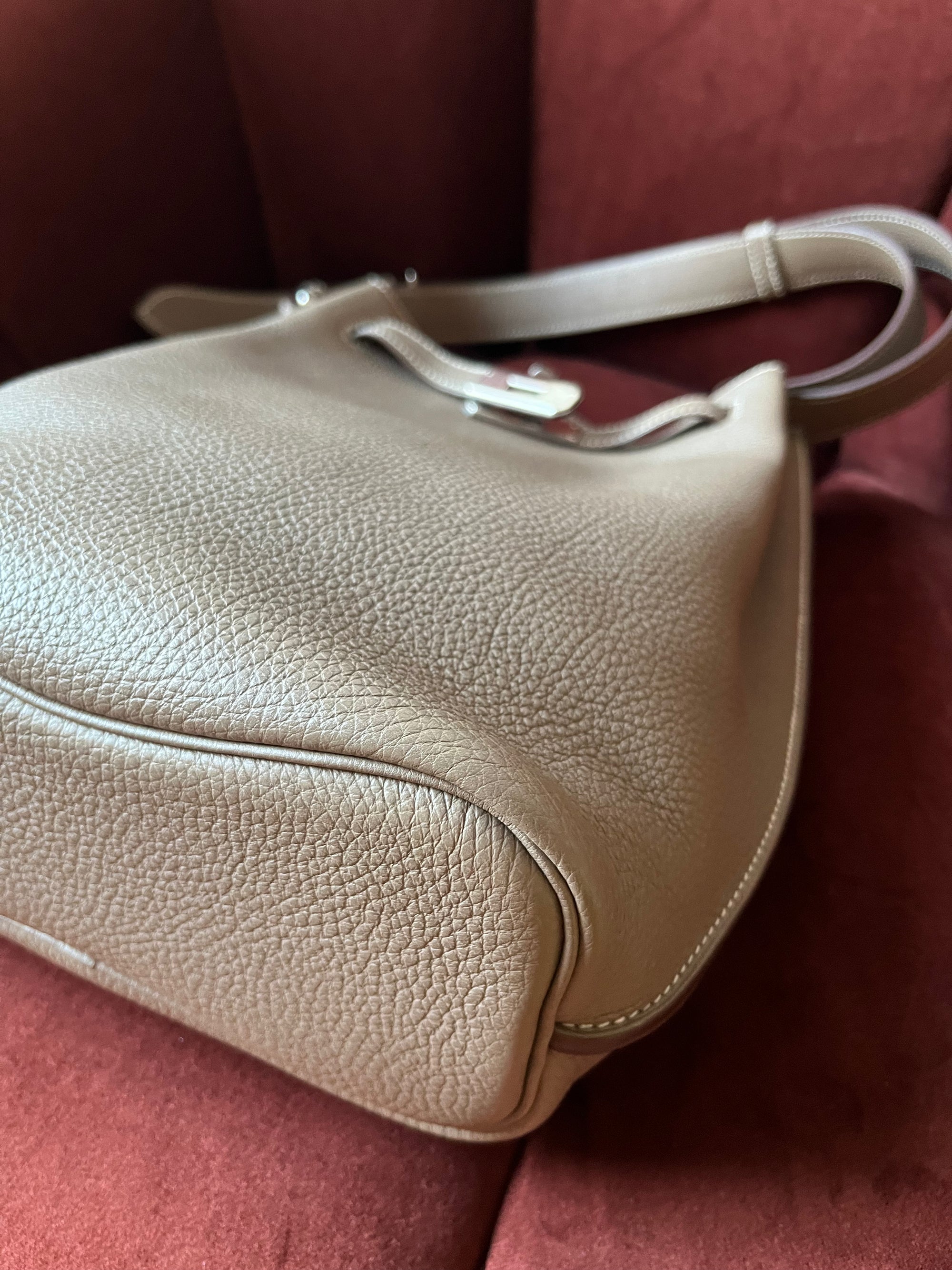 Hermès So Kelly 22 In Etoupe Togo (2009)