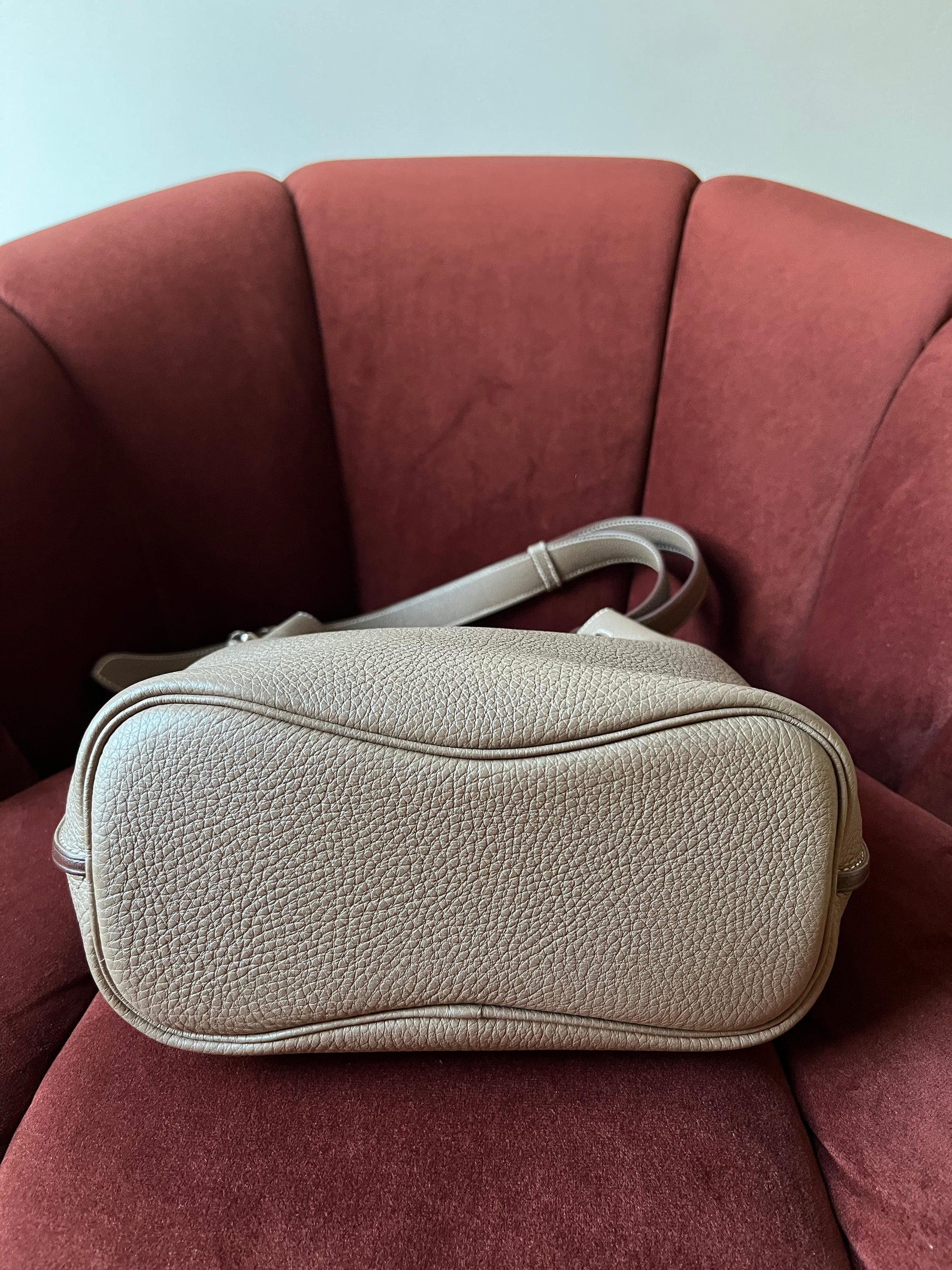 Hermès So Kelly 22 In Etoupe Togo (2009)