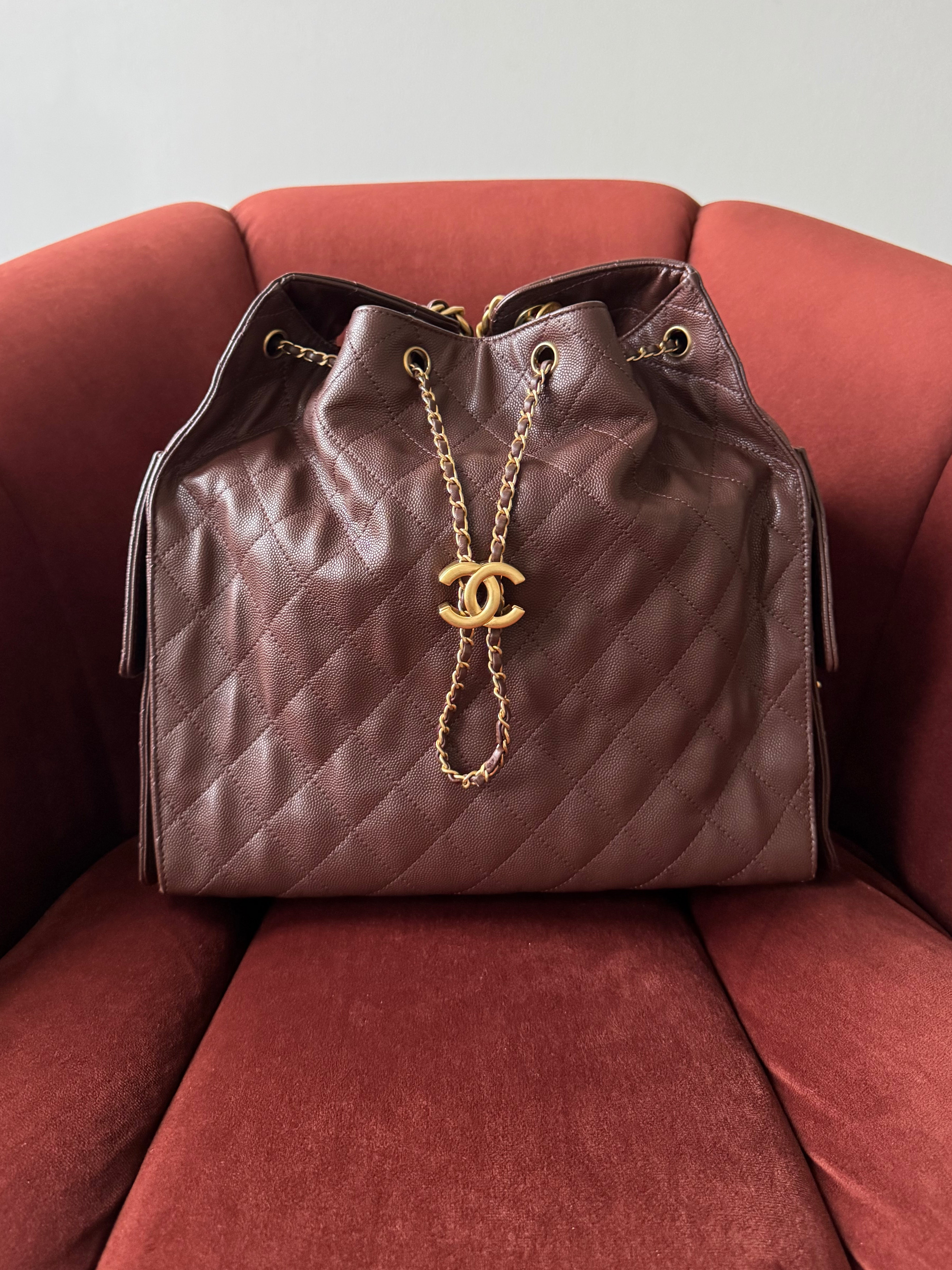 Chanel Medium 25 Hobo In Brown Caviar (2025)