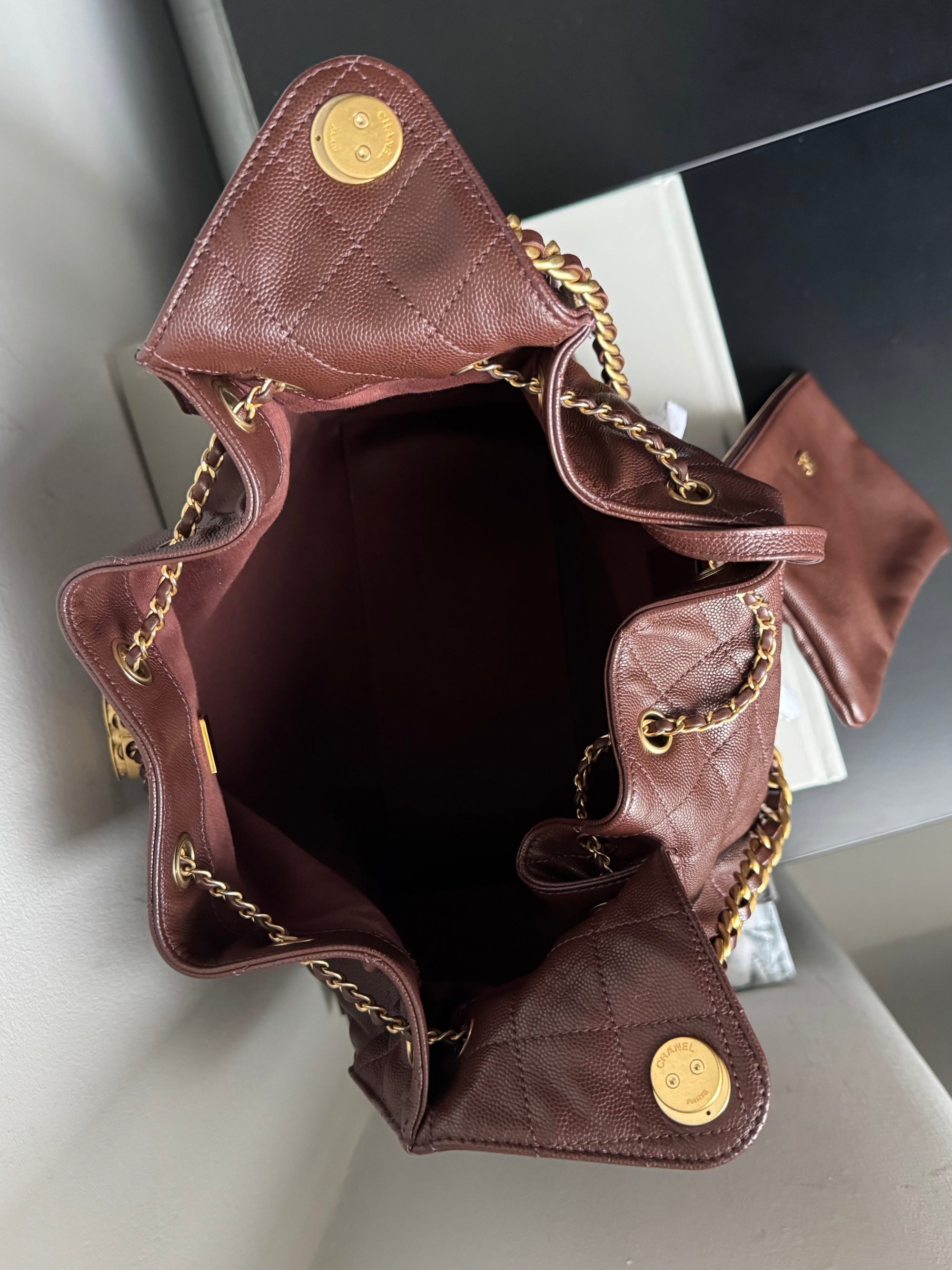 Chanel Medium 25 Hobo In Brown Caviar (2025)