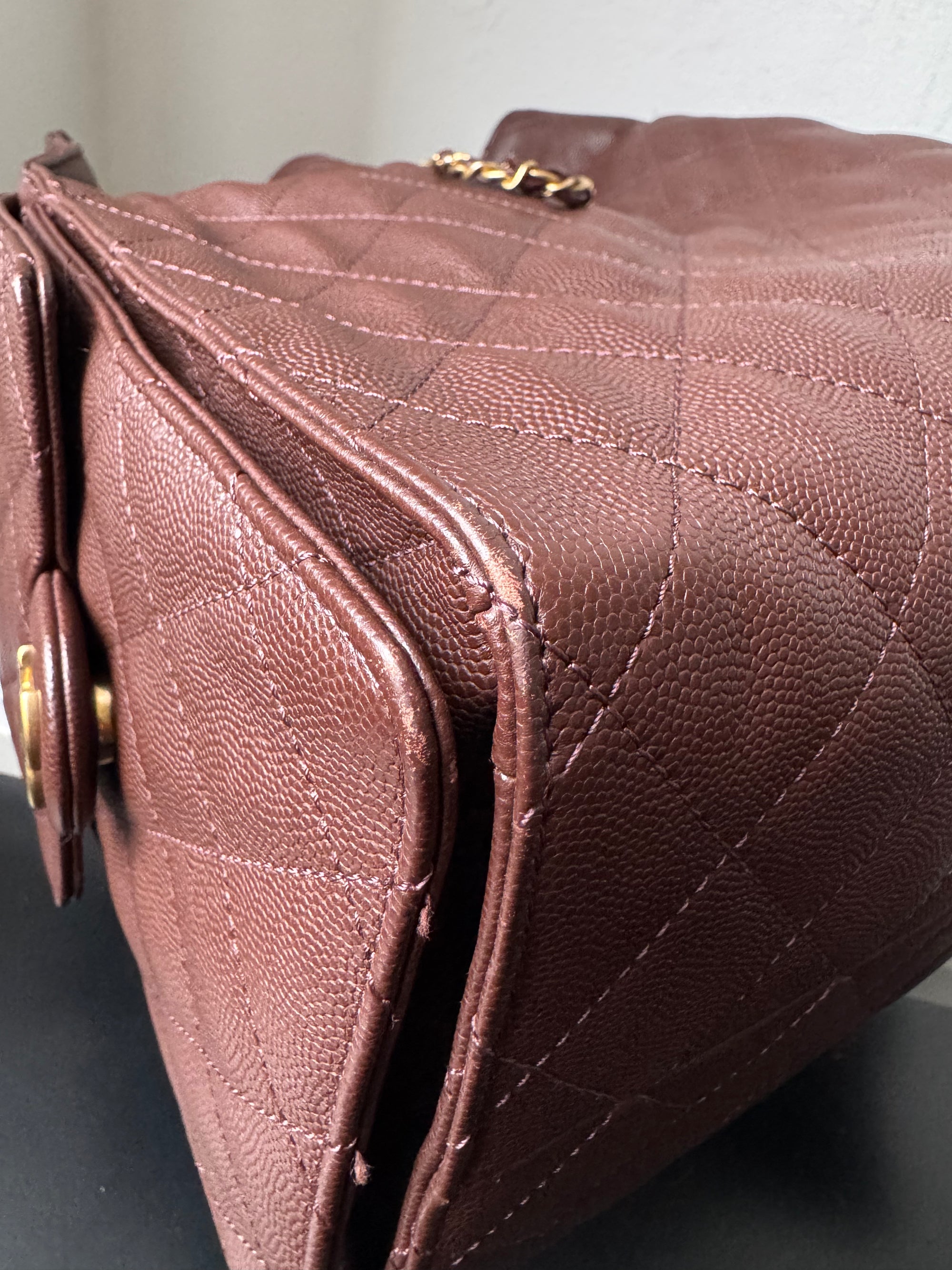 Chanel Medium 25 Hobo In Brown Caviar (2025)
