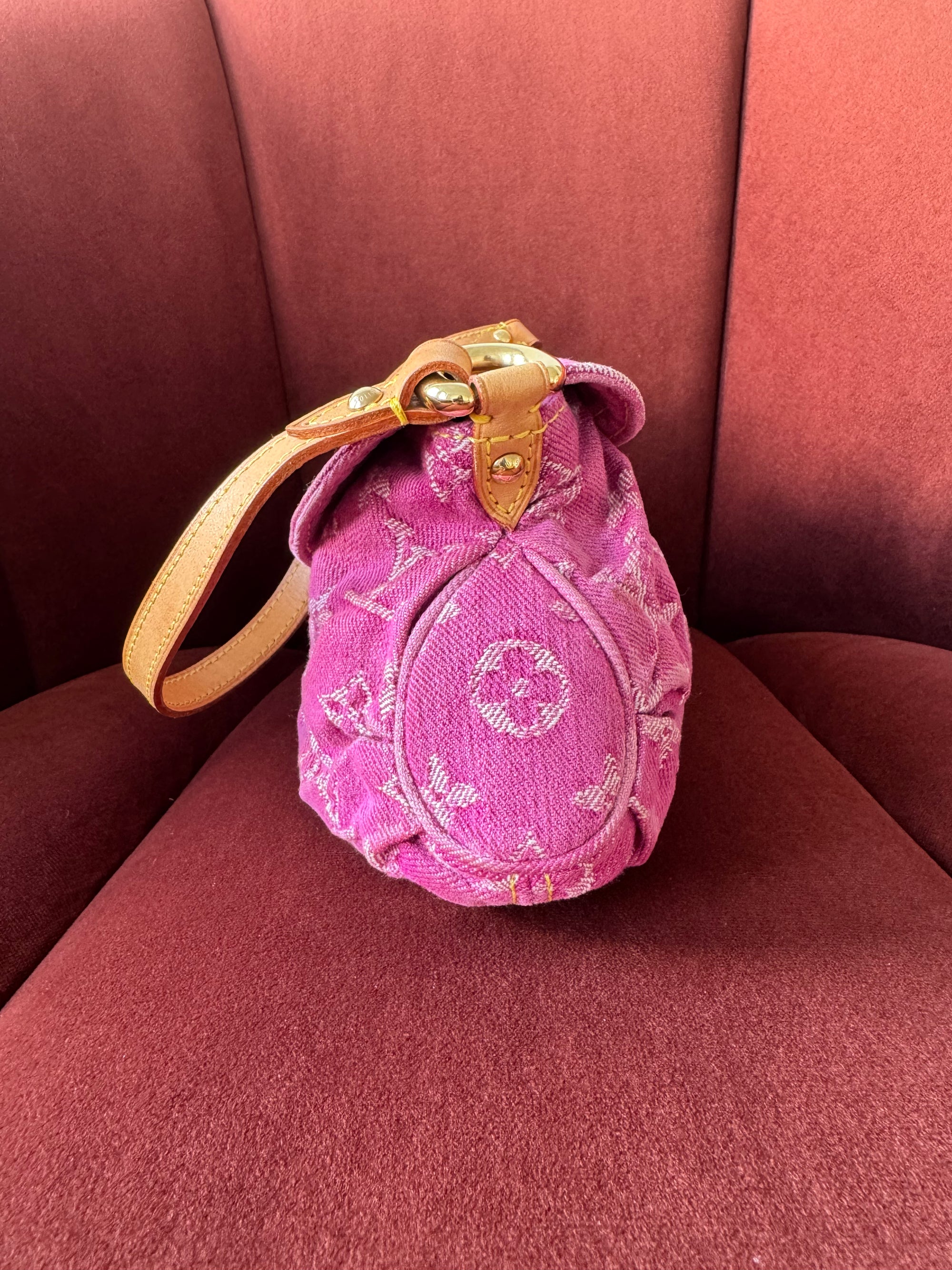 Louis Vuitton Pink Denim Monogram Pleaty (2006)