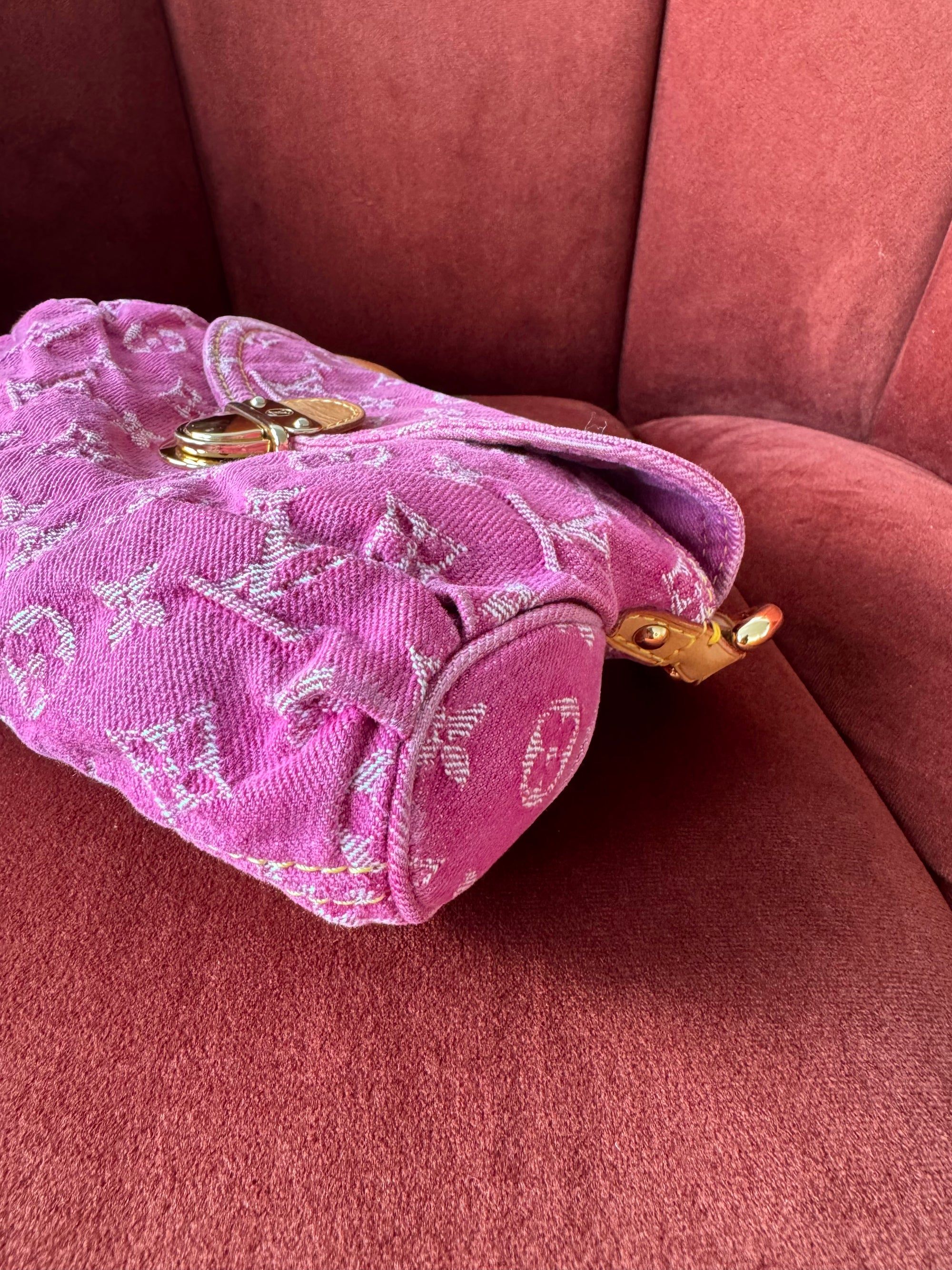 Louis Vuitton Pink Denim Monogram Pleaty (2006)