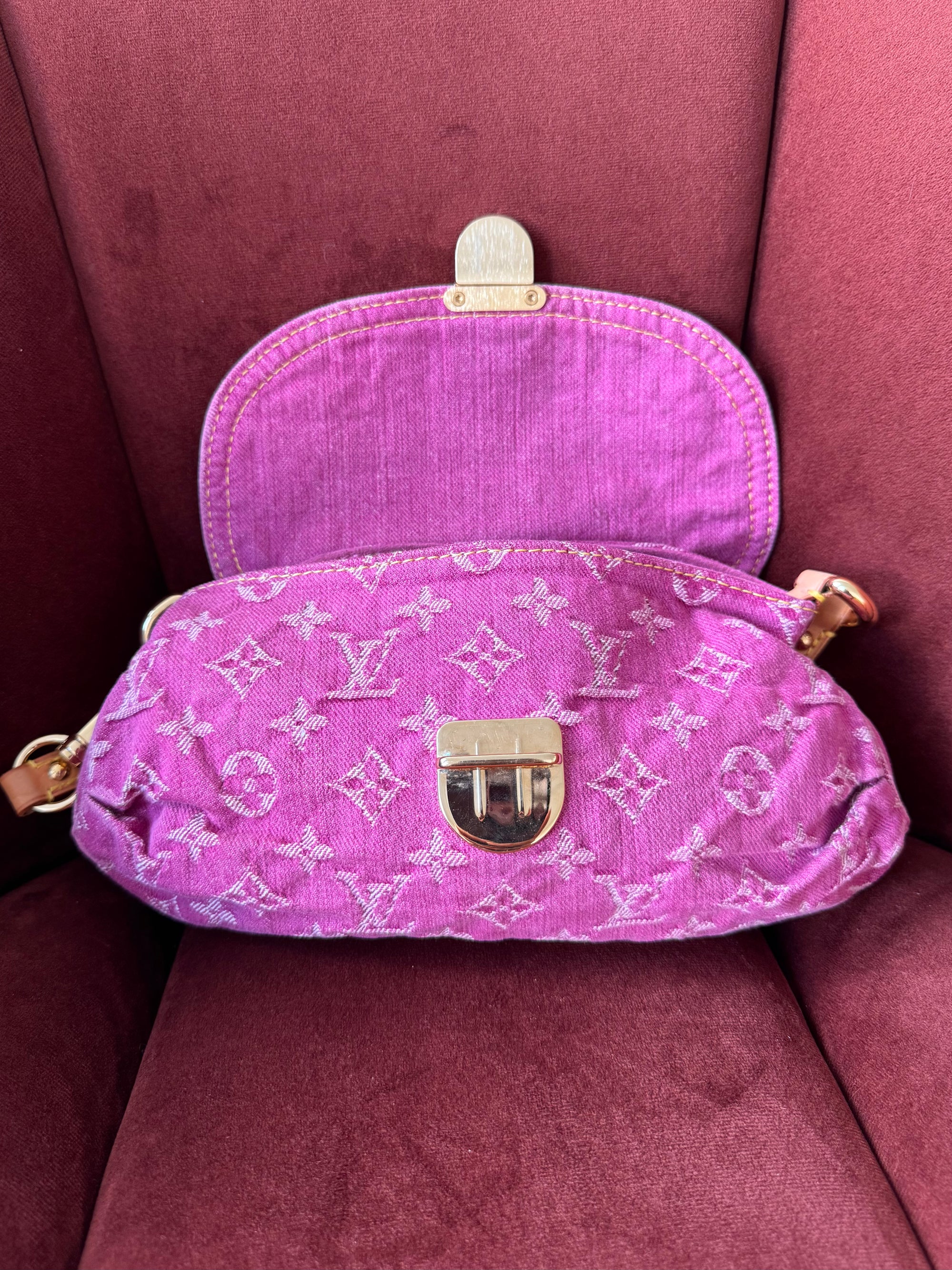Louis Vuitton Pink Denim Monogram Pleaty (2006)
