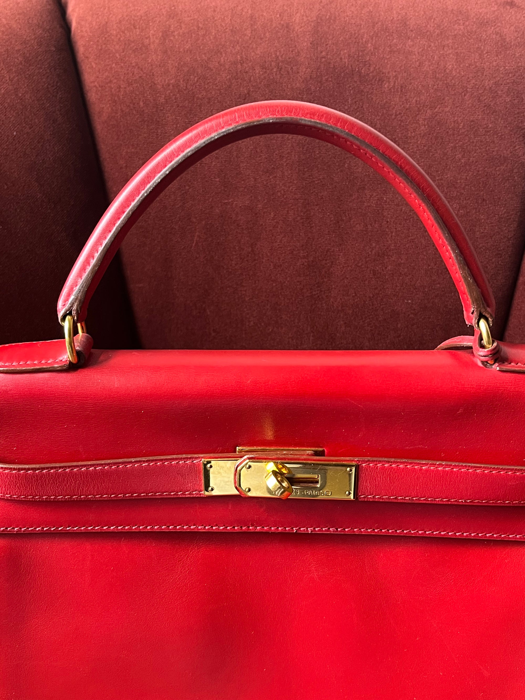 Hermès Kelly 32 in Rouge Vif Box Calf (1994)