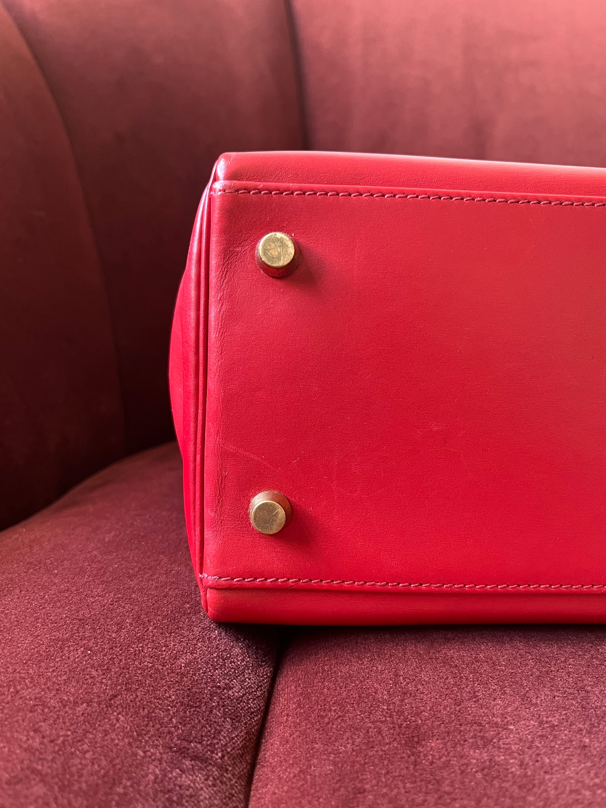 Hermès Kelly 32 in Rouge Vif Box Calf (1994)