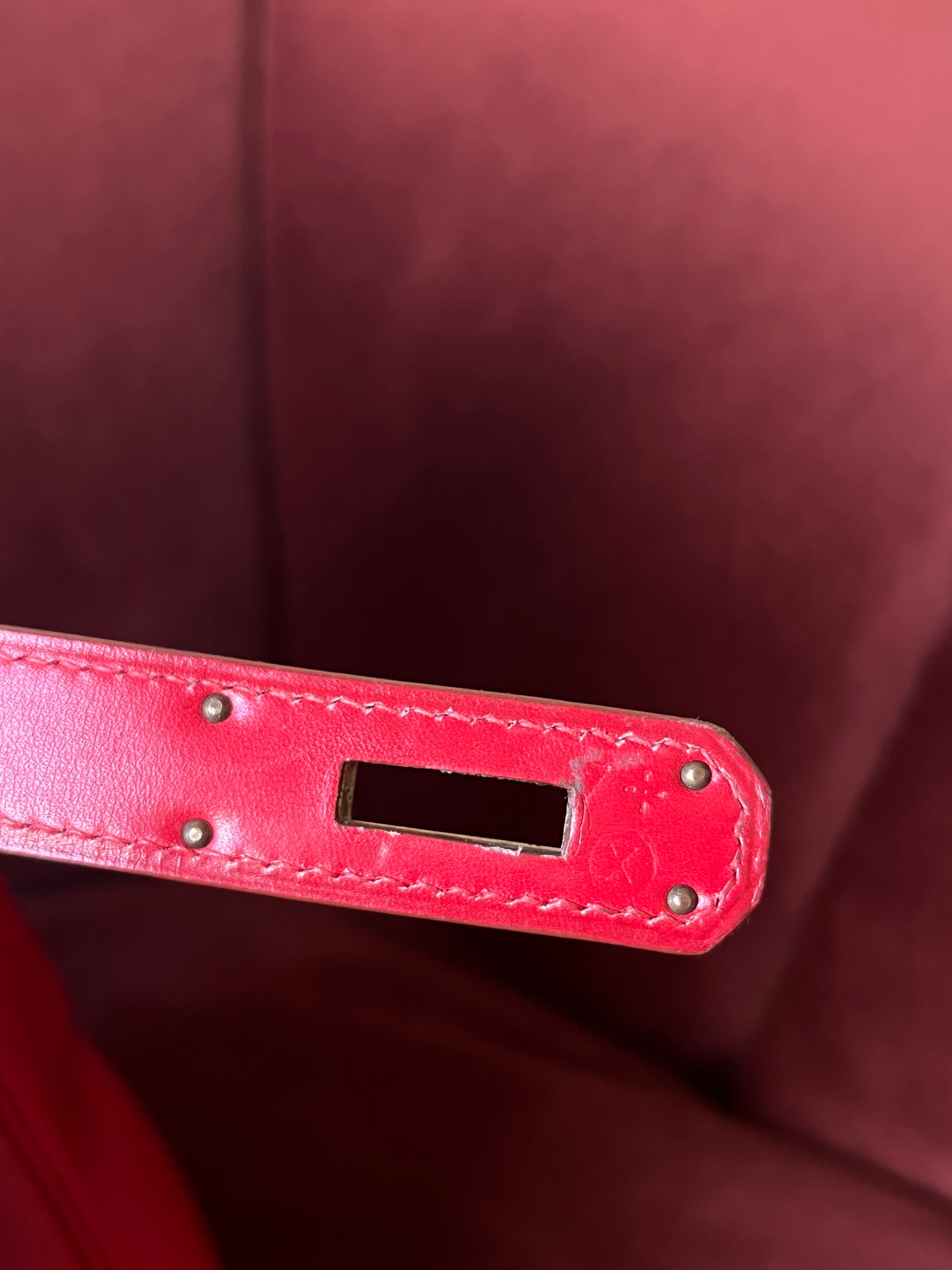Hermès Kelly 32 in Rouge Vif Box Calf (1994)