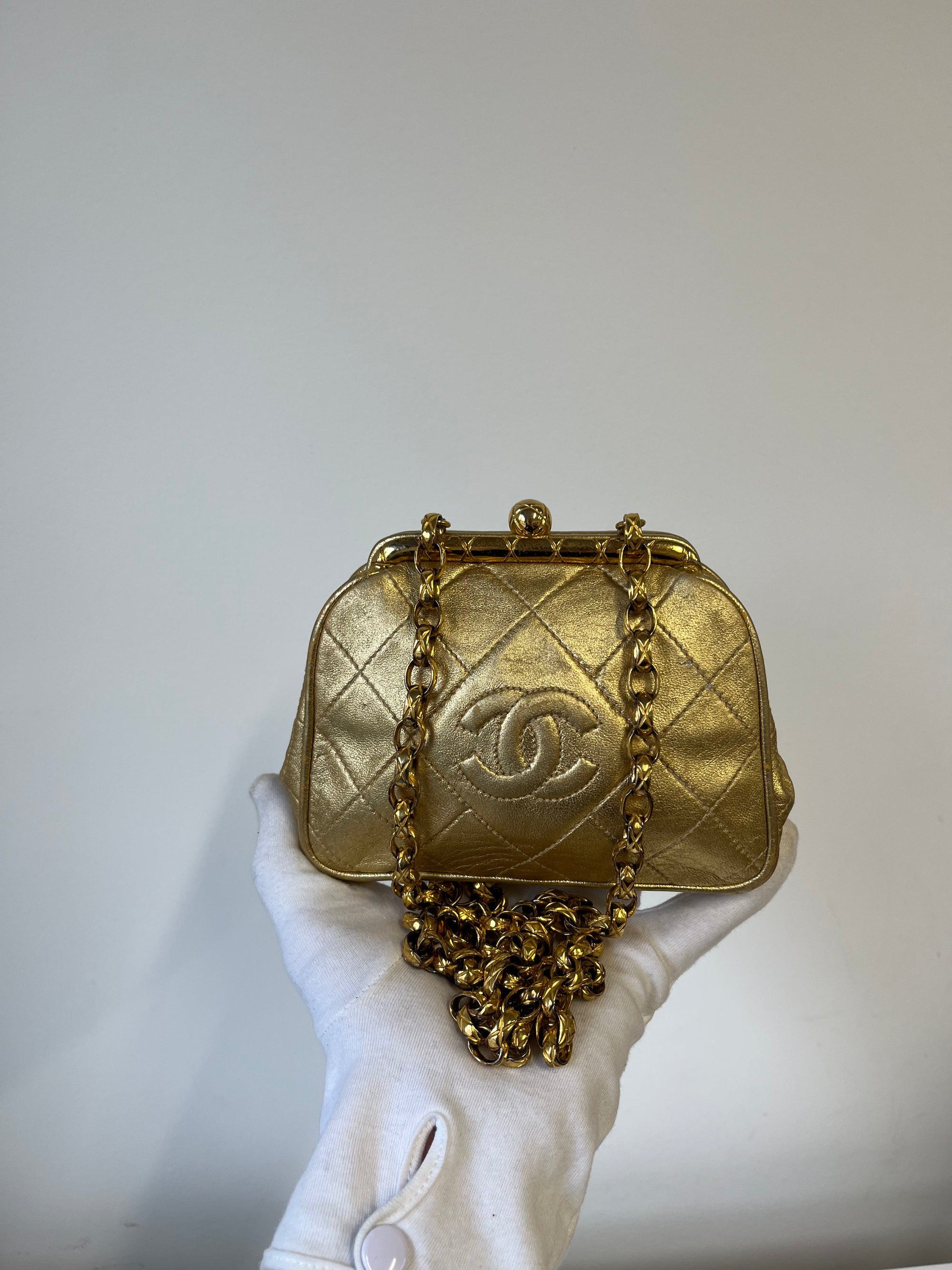 Chanel Vintage CC Metallic Gold Kiss Lock With Bijoux Chain (1989-1991)