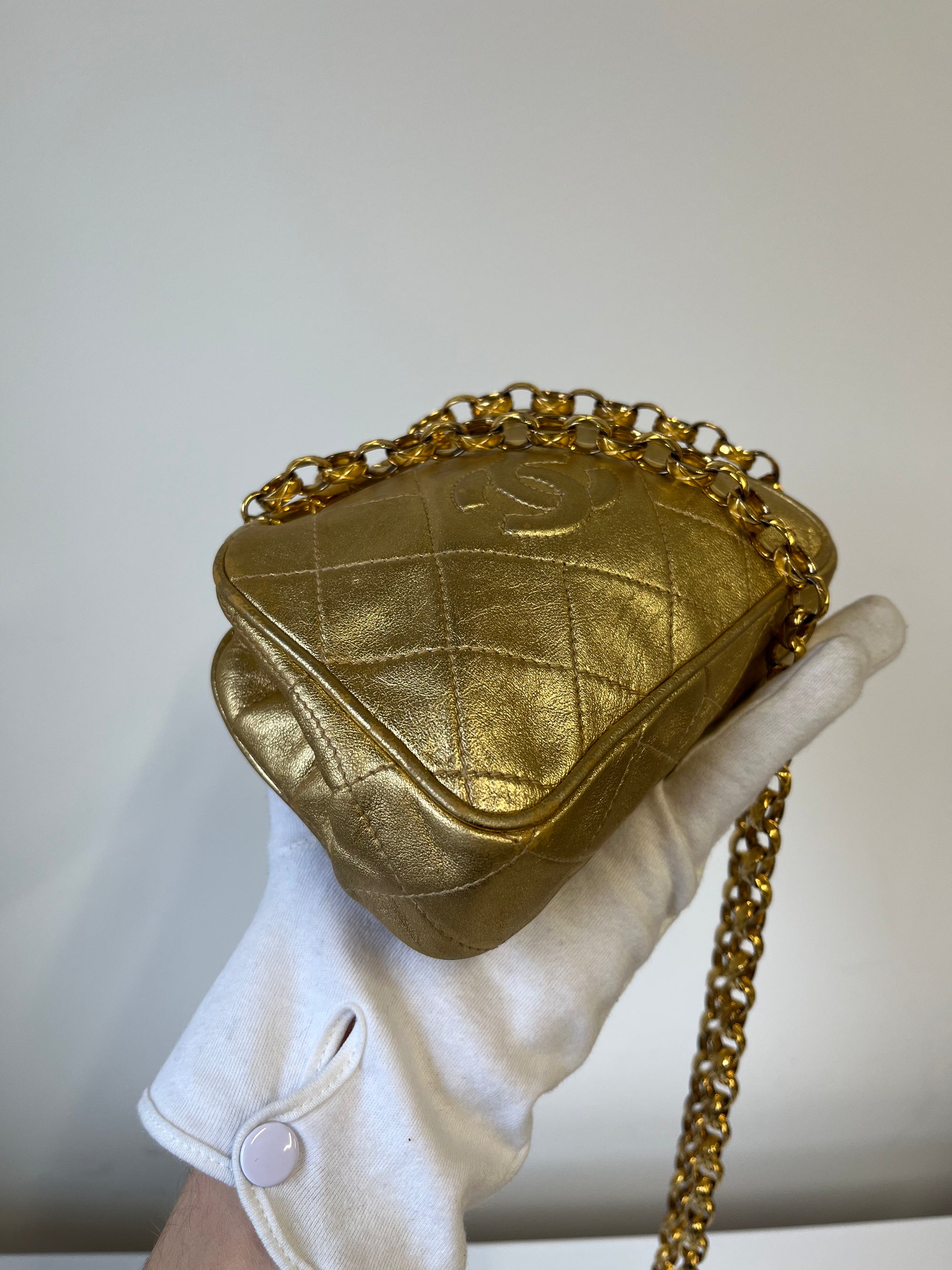 Chanel Vintage CC Metallic Gold Kiss Lock With Bijoux Chain (1989-1991)