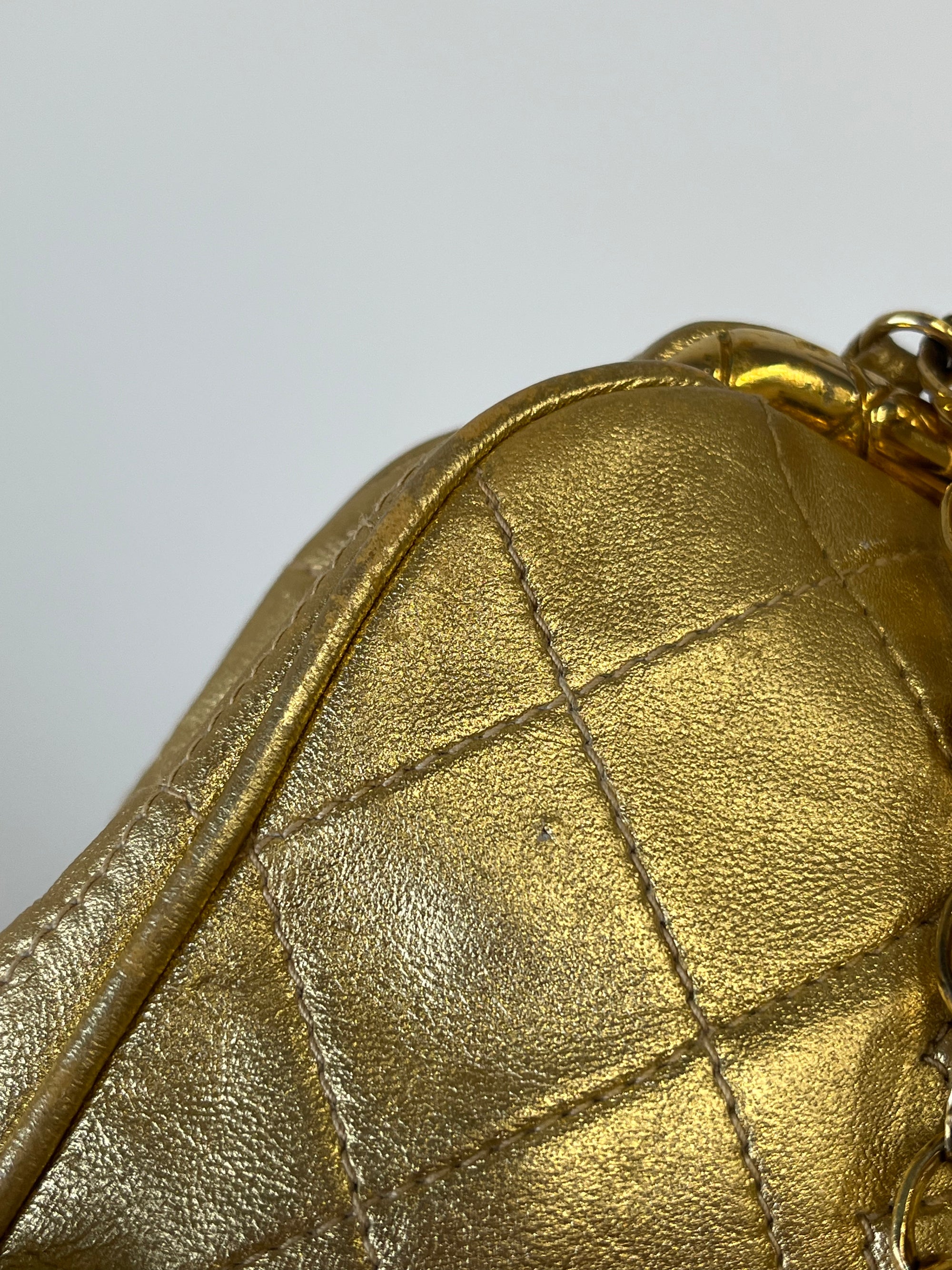 Chanel Vintage CC Metallic Gold Kiss Lock With Bijoux Chain (1989-1991)