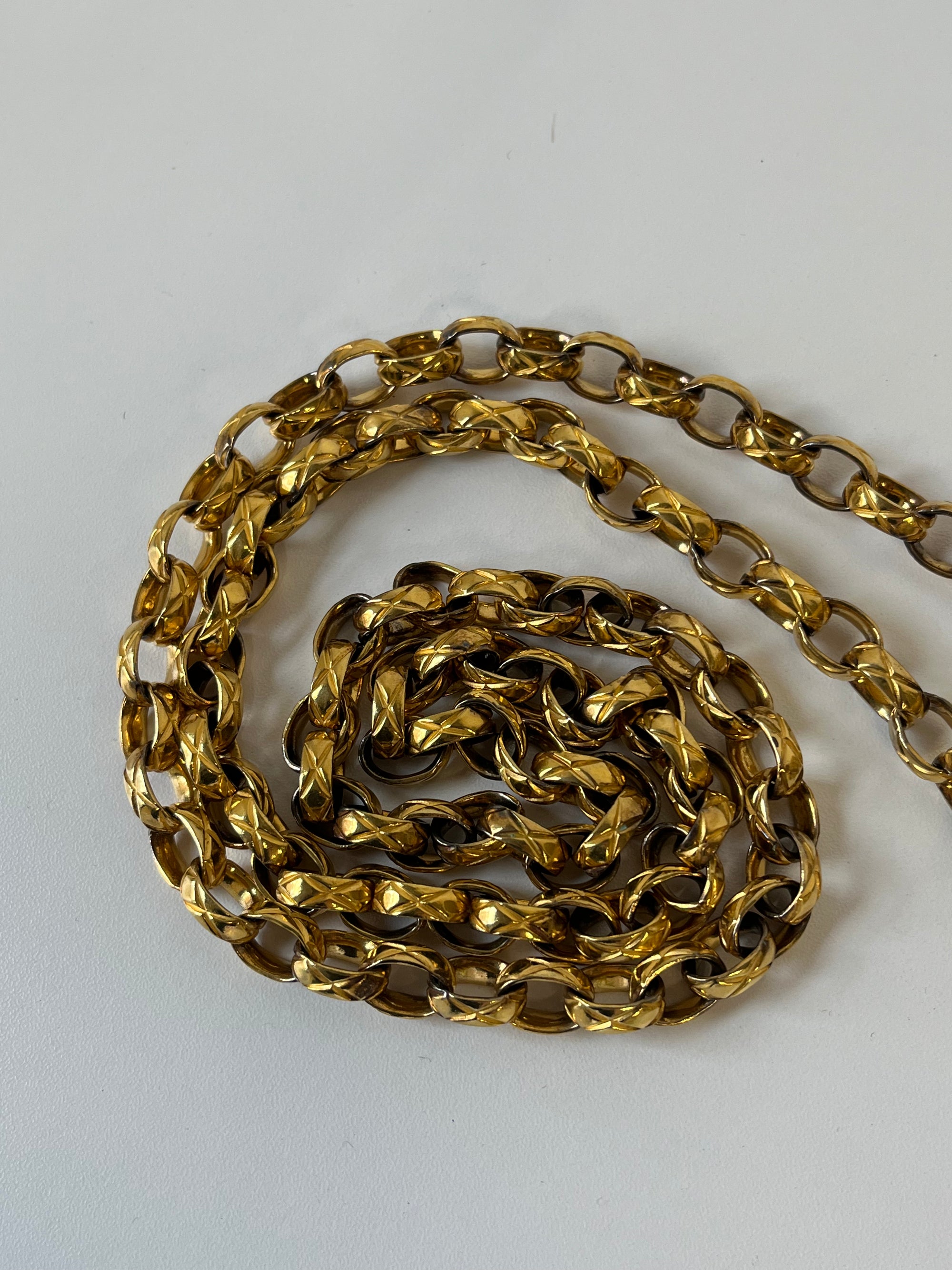 Chanel Vintage CC Metallic Gold Kiss Lock With Bijoux Chain (1989-1991)