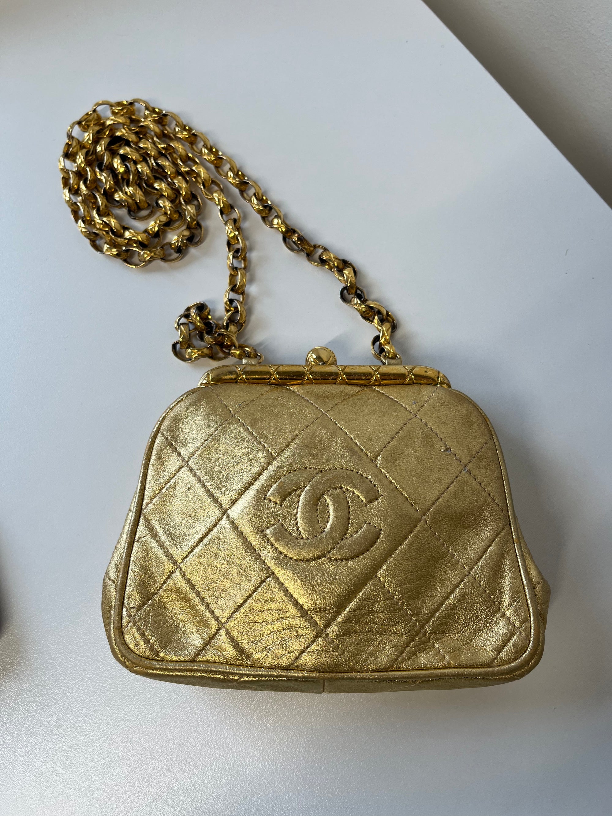 Chanel Vintage CC Metallic Gold Kiss Lock With Bijoux Chain (1989-1991)