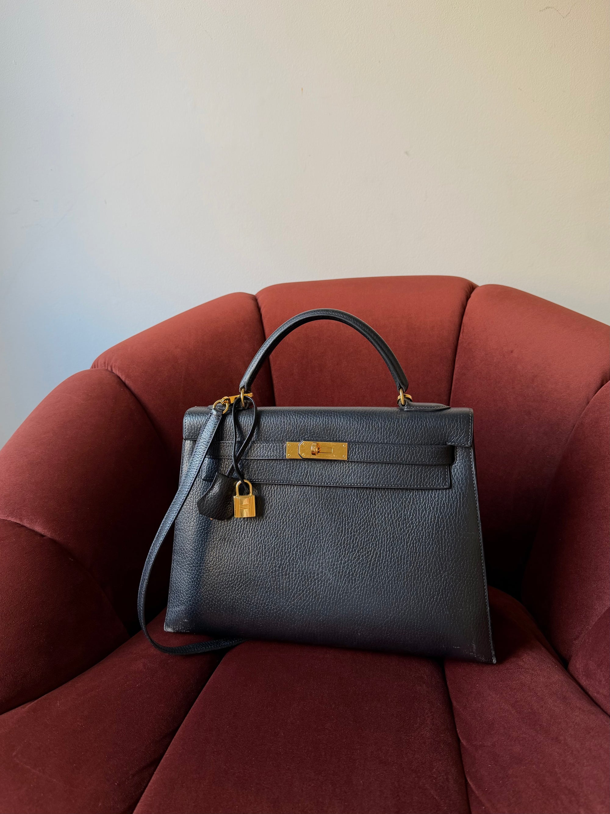 Hermès Kelly 32 Sellier In Black Ardennes (1992)