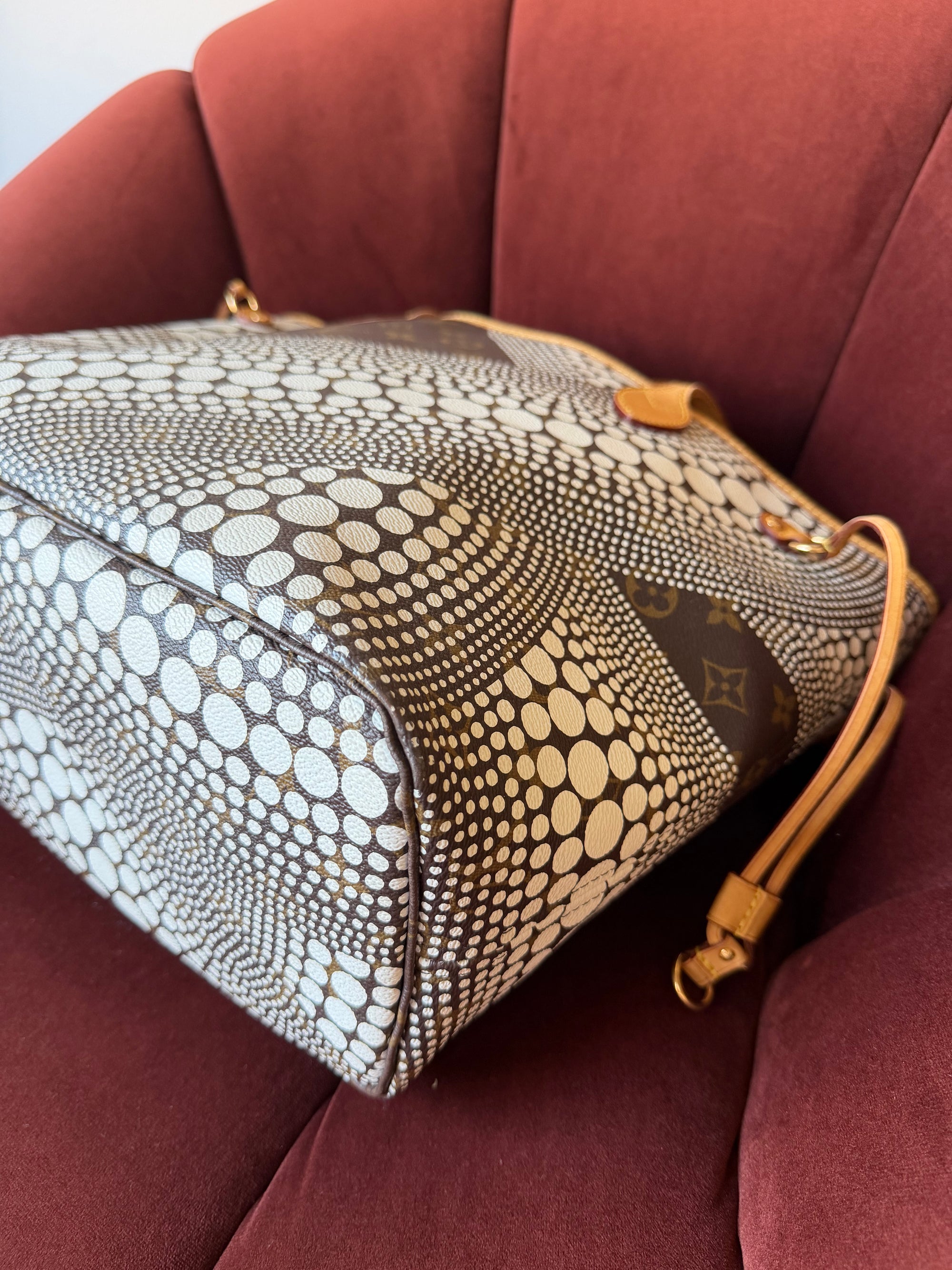 Louis Vuitton x Yayoi Kusama Neverfull MM (2012)