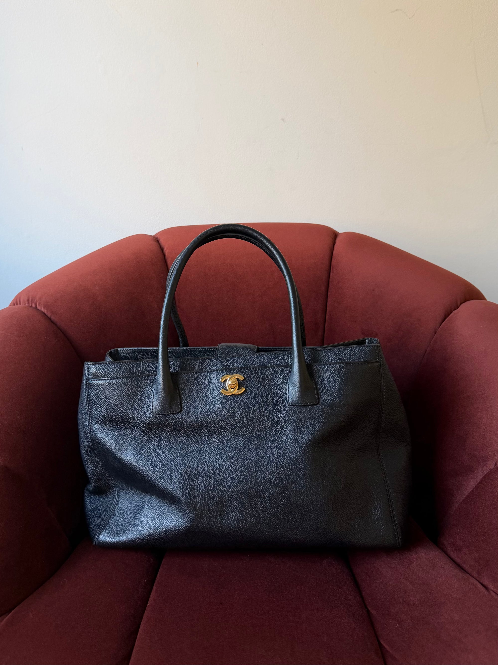 Chanel Executive Cerf Tote (2011)