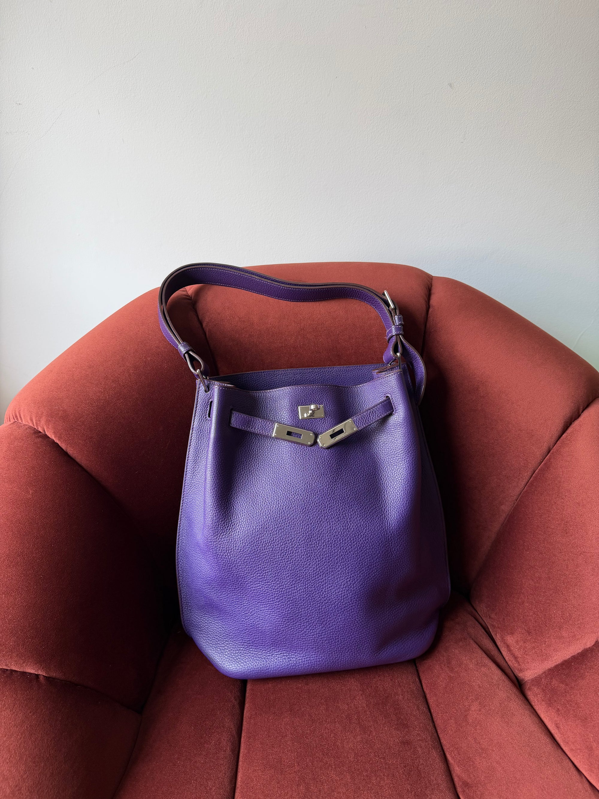 Hermès So Kelly 26 In Iris Togo (2010)