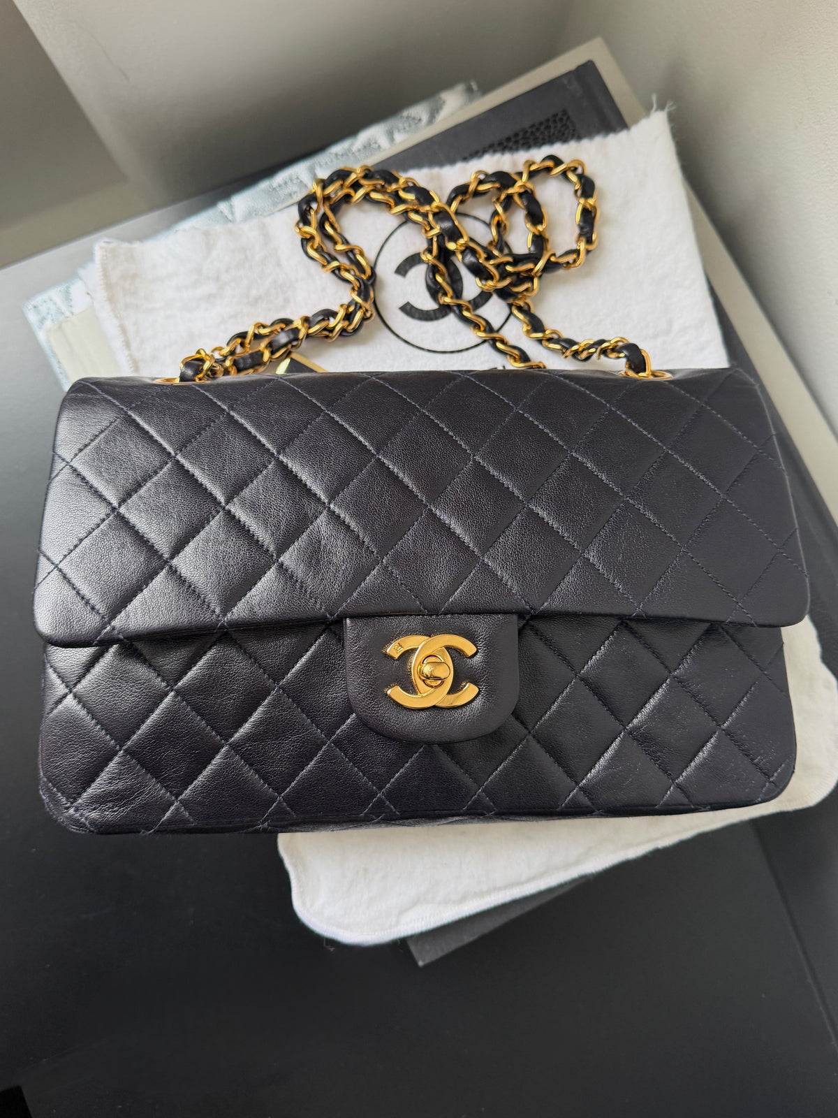 Chanel Vintage Medium Classic Double Flap In Navy Lambskin (1994-1996)