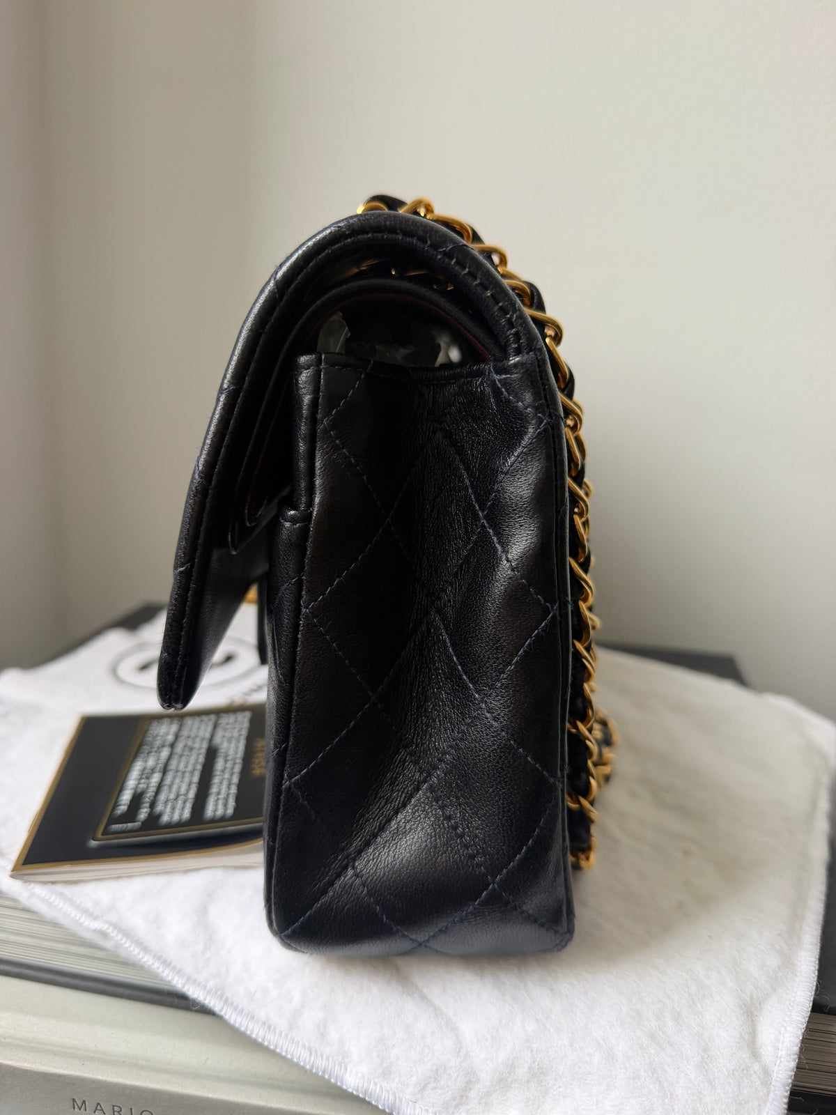 Chanel Vintage Medium Classic Double Flap In Navy Lambskin (1994-1996)