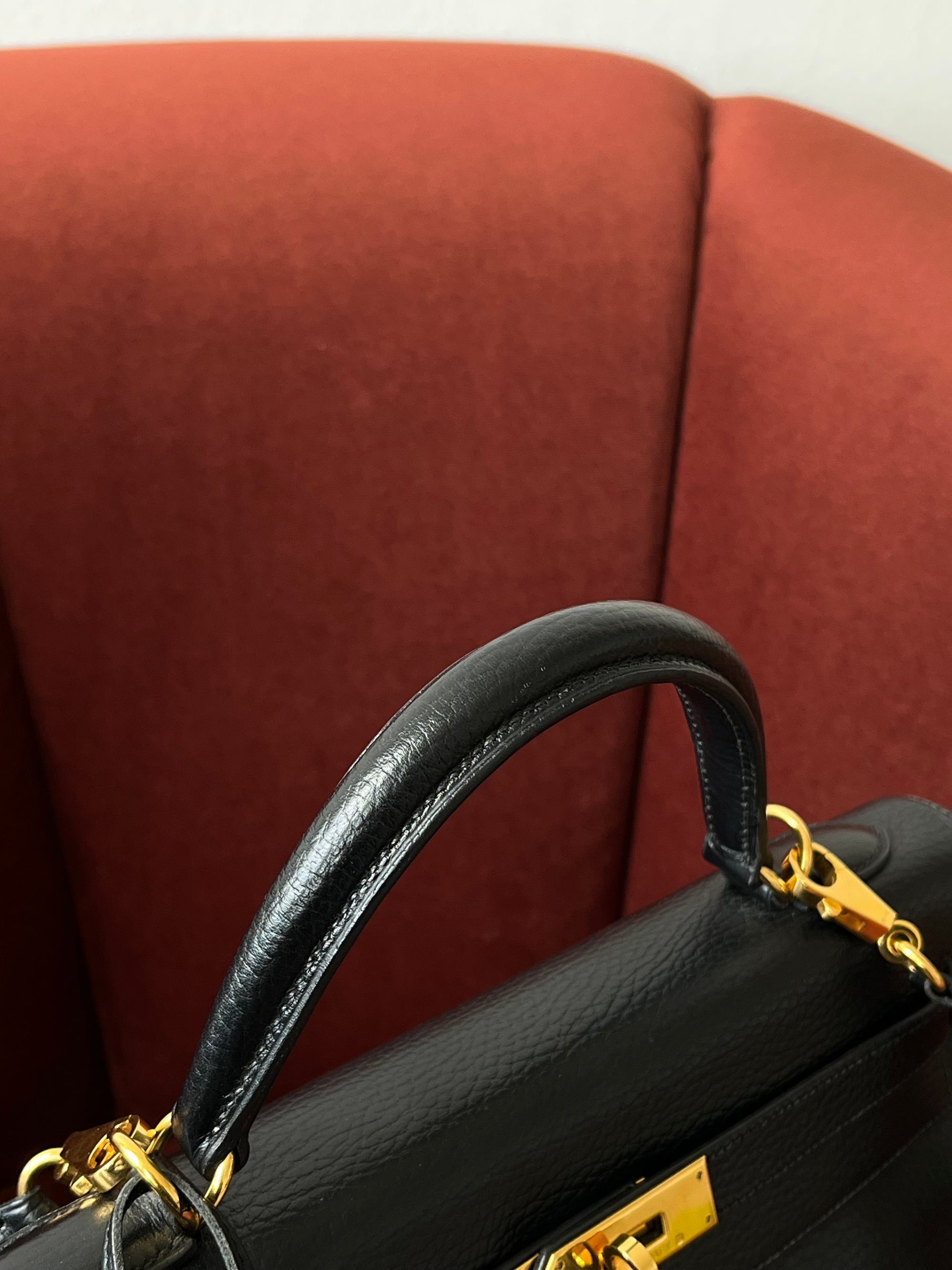 Hermès Kelly 32 In Black Ardennes (2001)