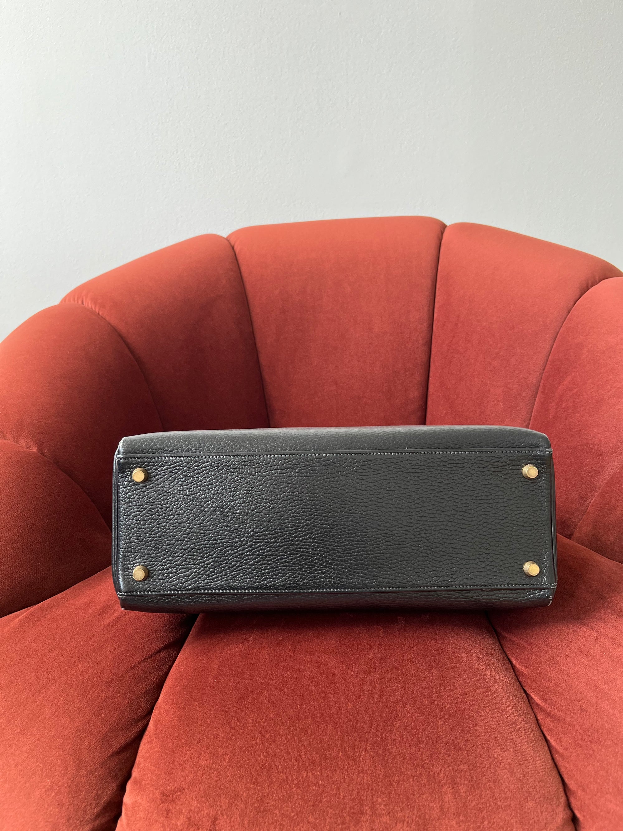 Hermès Kelly 32 In Black Ardennes (2001)