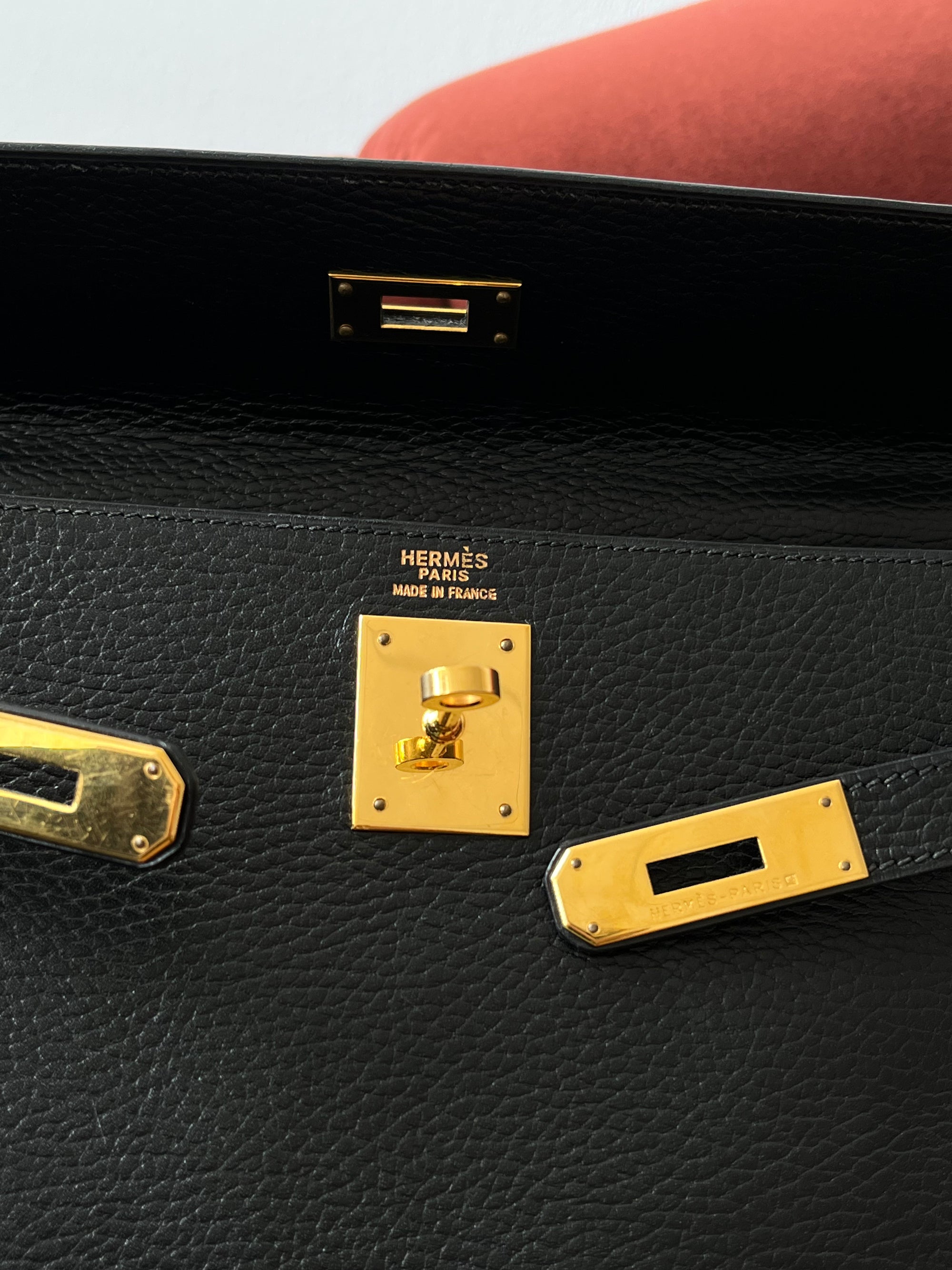 Hermès Kelly 32 In Black Ardennes (2001)