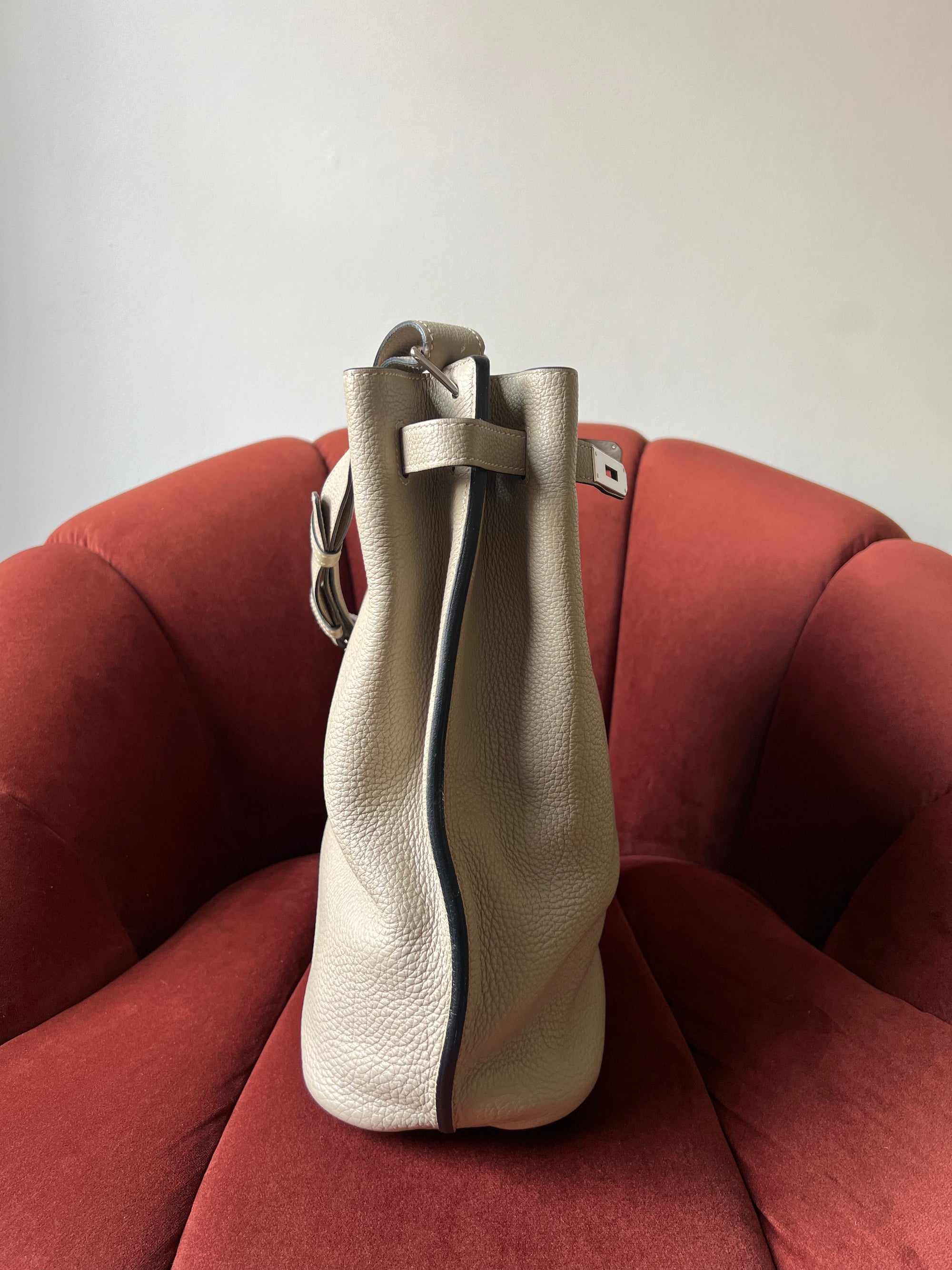 Hermès So Kelly 26 In Gris Tourterelle Togo (2010)