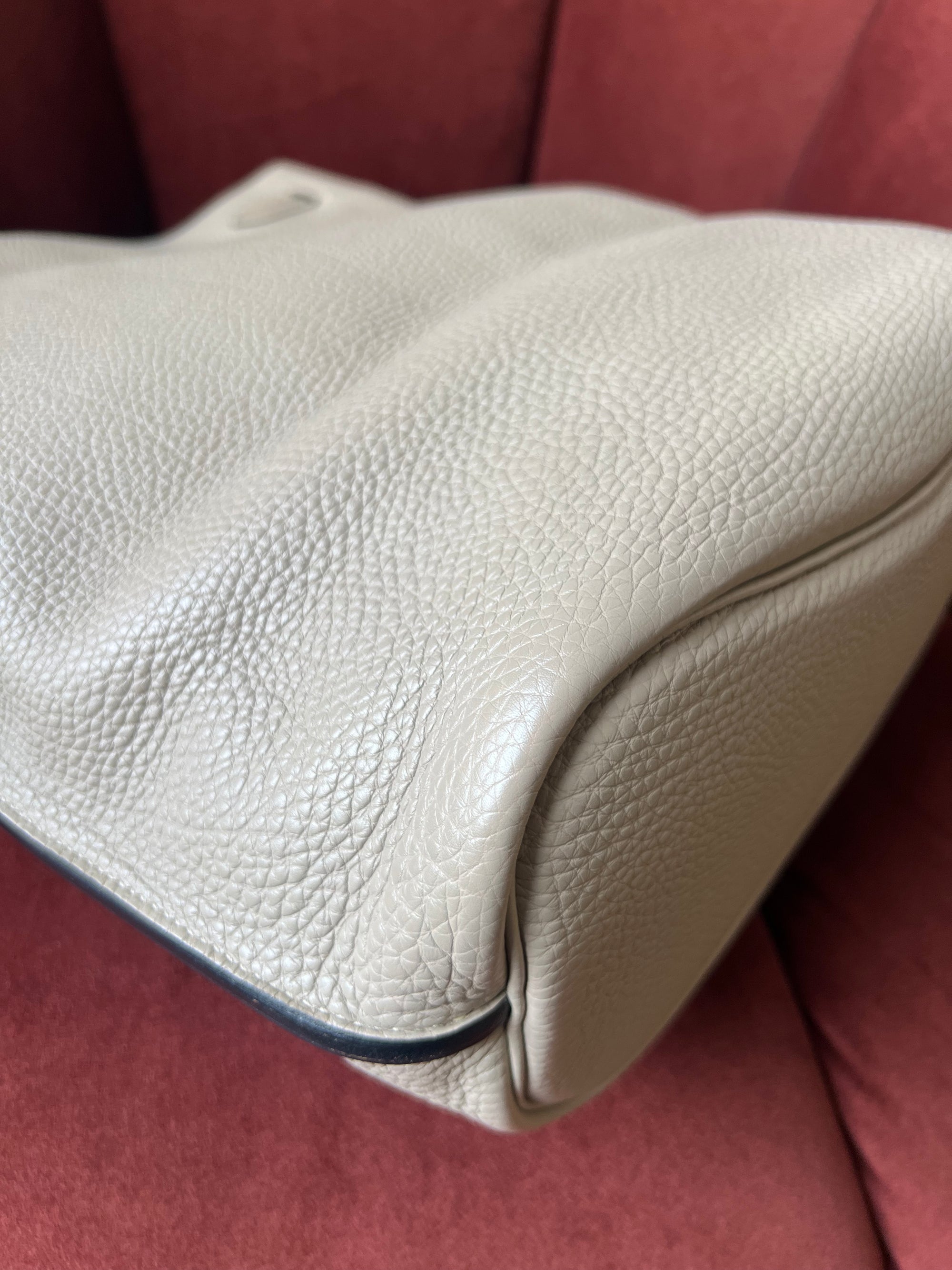 Hermès So Kelly 26 In Gris Tourterelle Togo (2010)