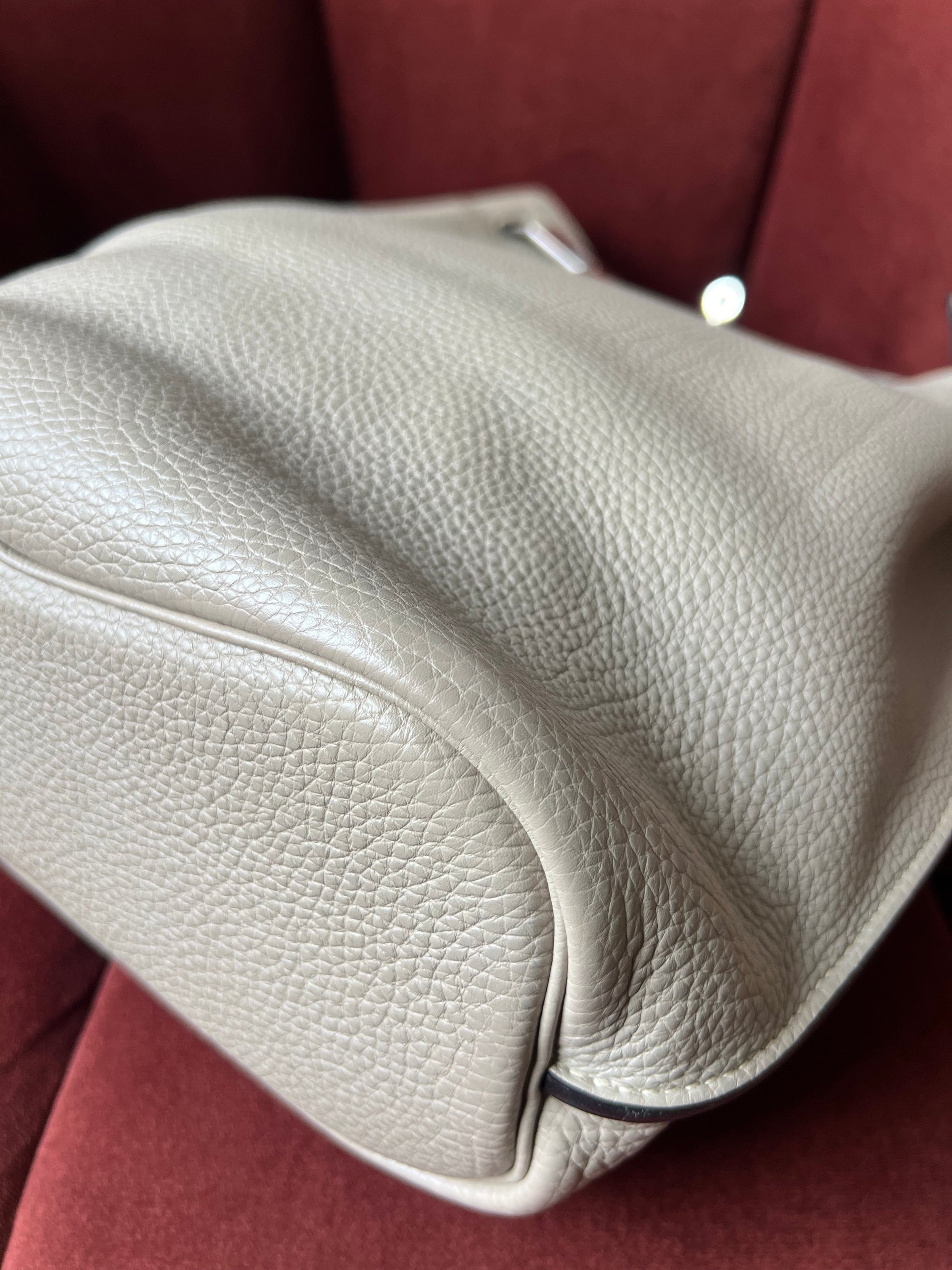 Hermès So Kelly 26 In Gris Tourterelle Togo (2010)
