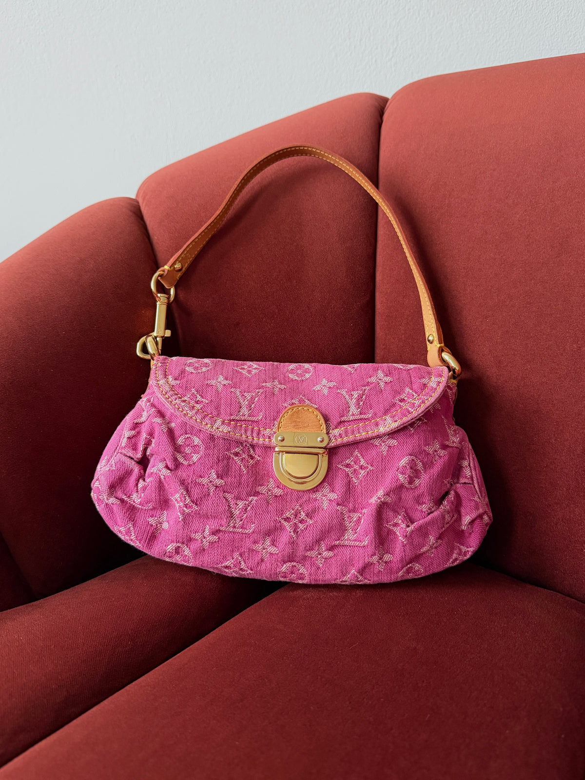 Louis Vuitton Pink Denim Monogram Pleaty (2006)