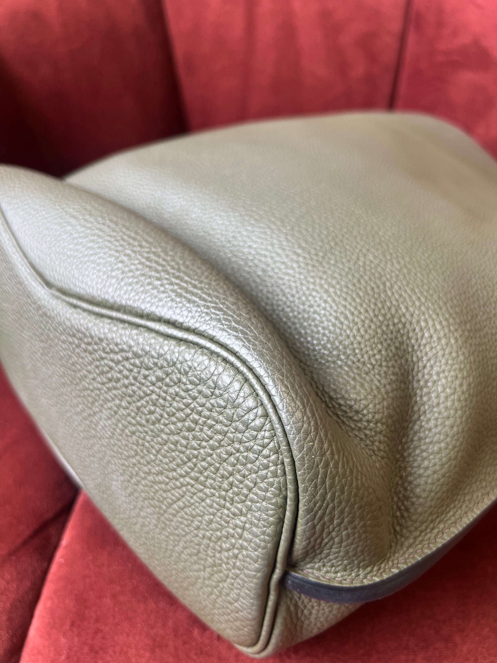 Hermès So Kelly 26 In Vert Olive Togo (2016)