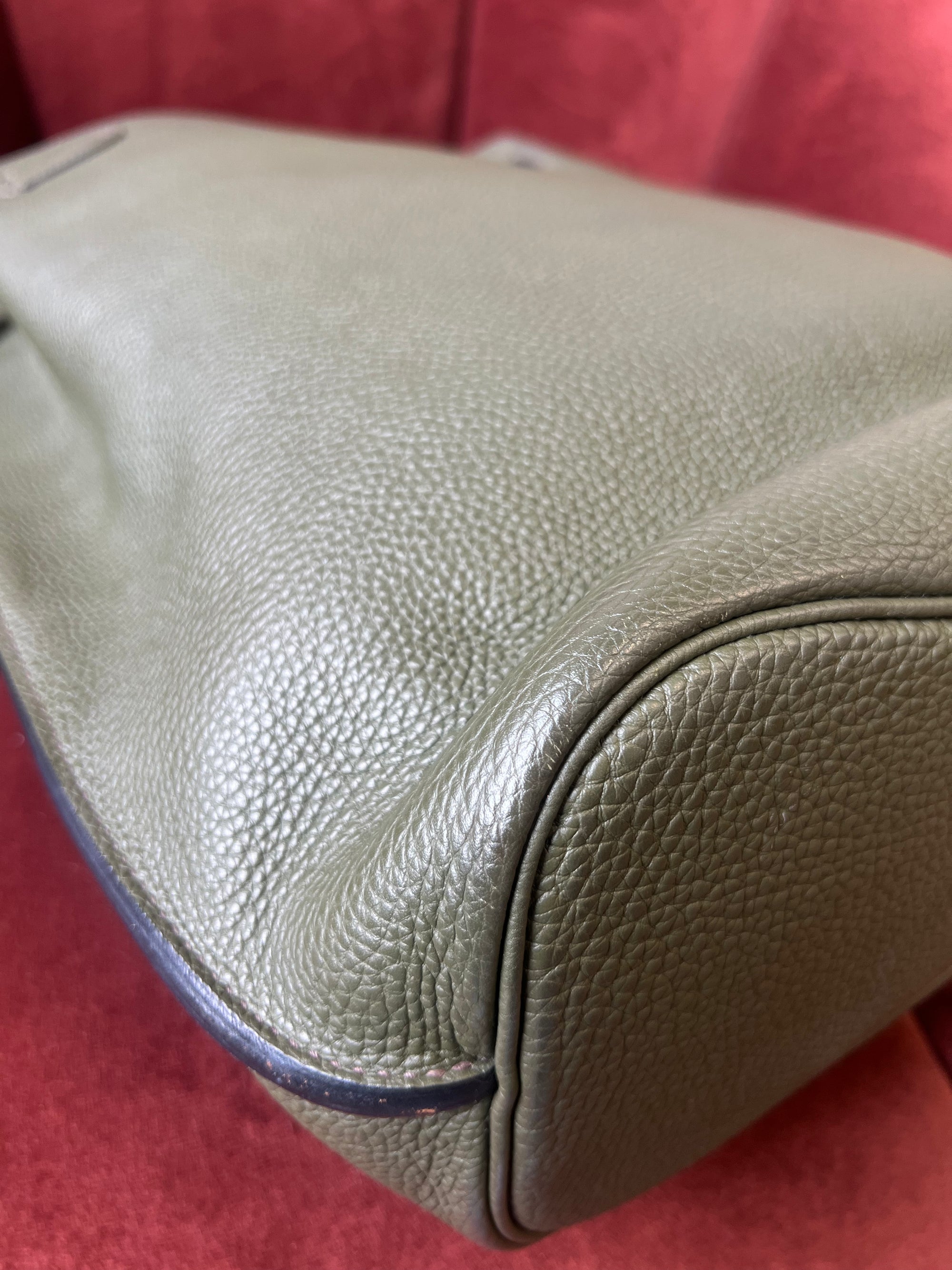 Hermès So Kelly 26 In Vert Olive Togo (2016)