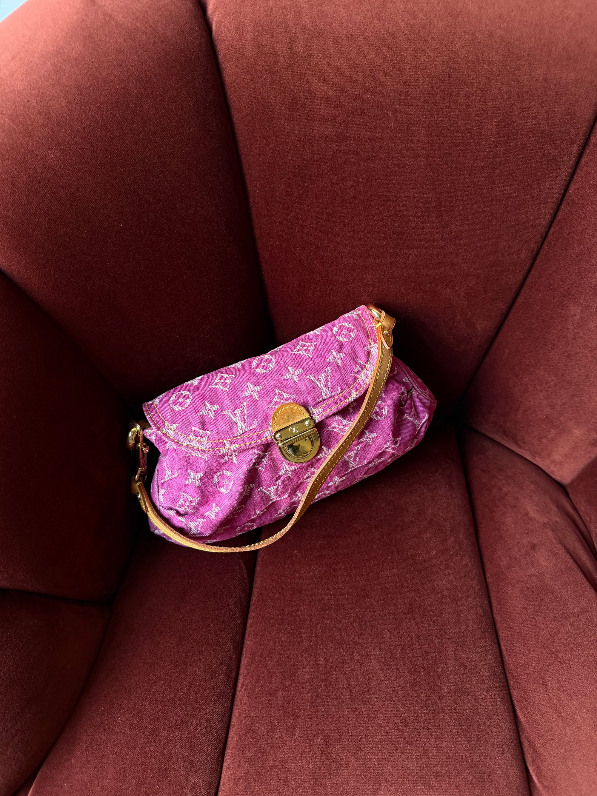 Louis Vuitton Pink Denim Monogram Pleaty (2006)