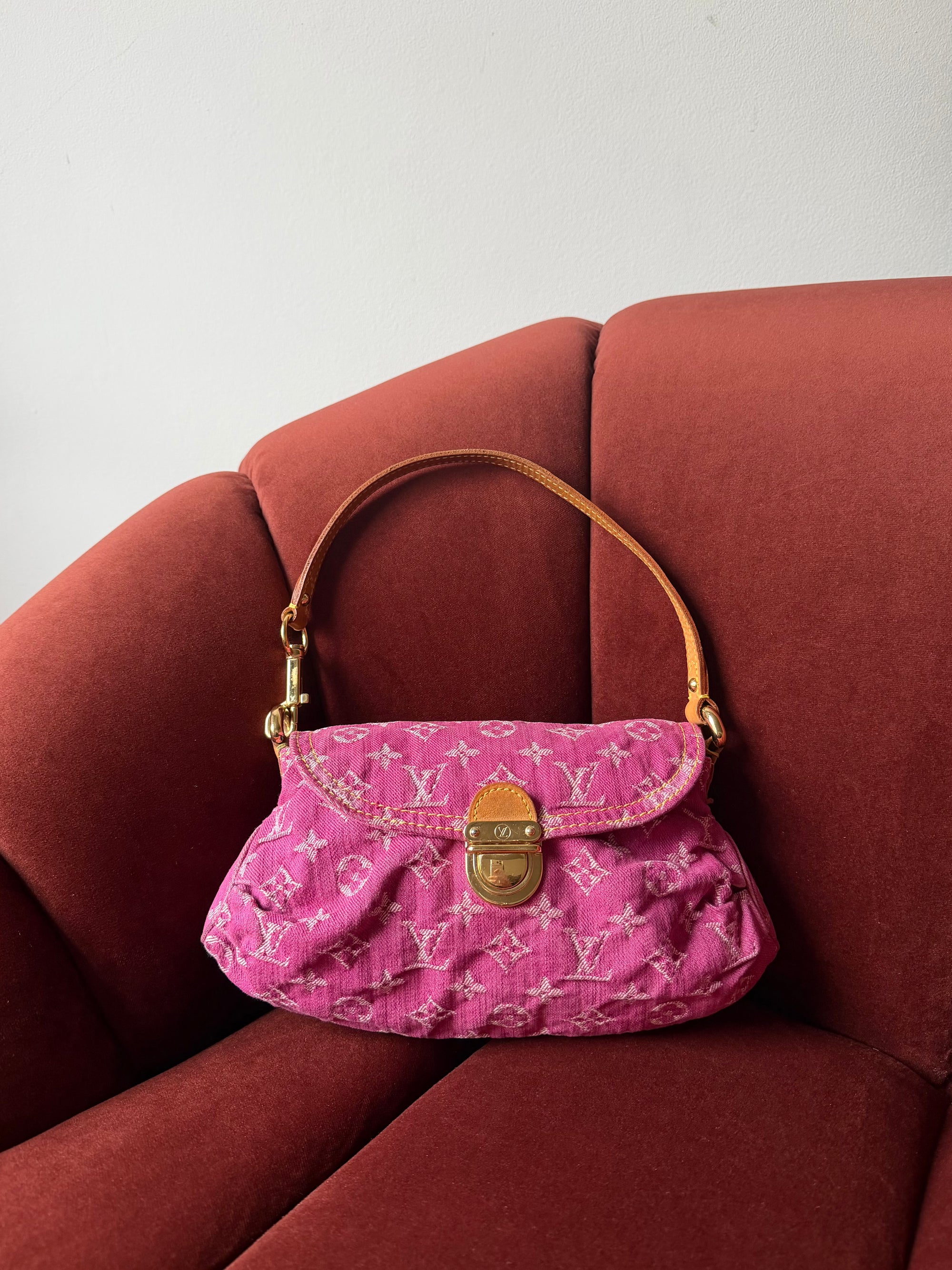 Louis Vuitton Pink Denim Monogram Pleaty (2006)
